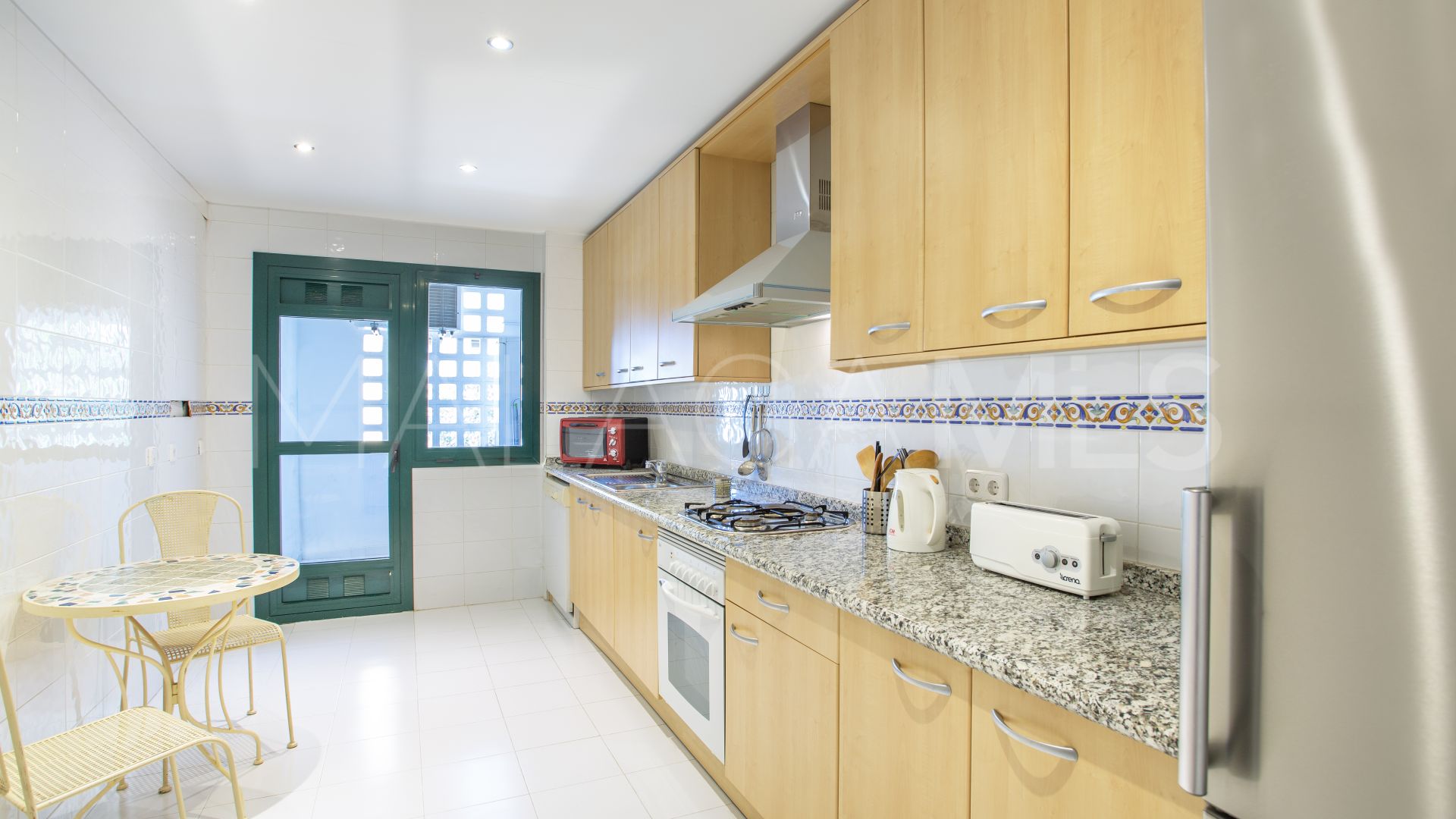 Apartamento a la venta in Los Almendros I