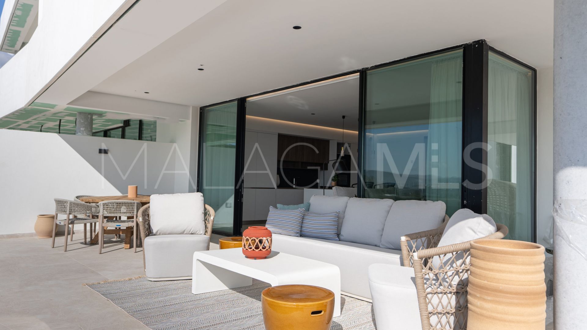 Zweistöckiges penthouse for sale in Mirador de Estepona Hills