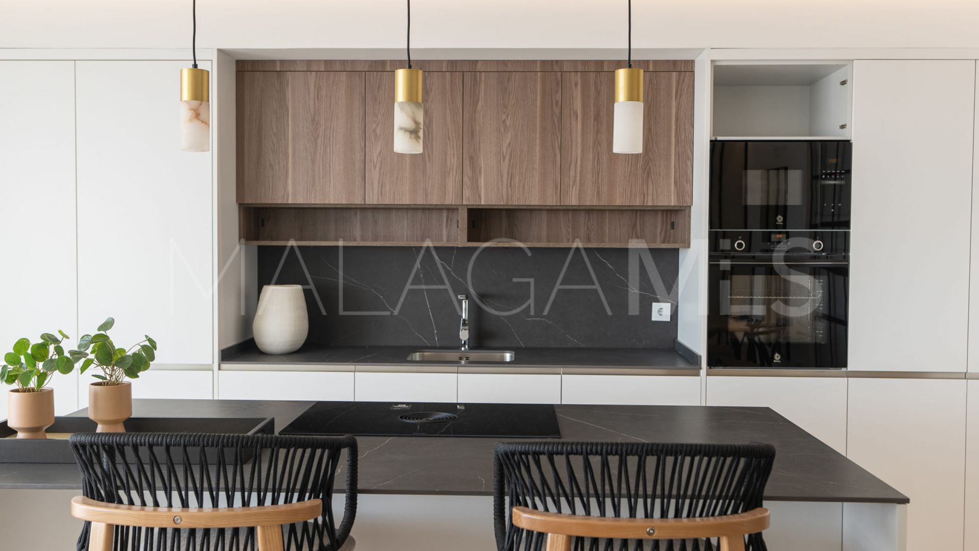 Zweistöckiges penthouse for sale in Mirador de Estepona Hills
