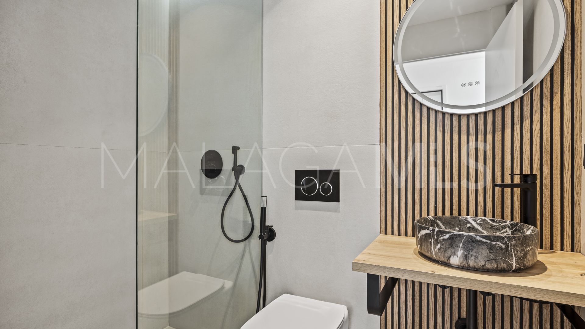 Duplex penthouse for sale in El Paraiso