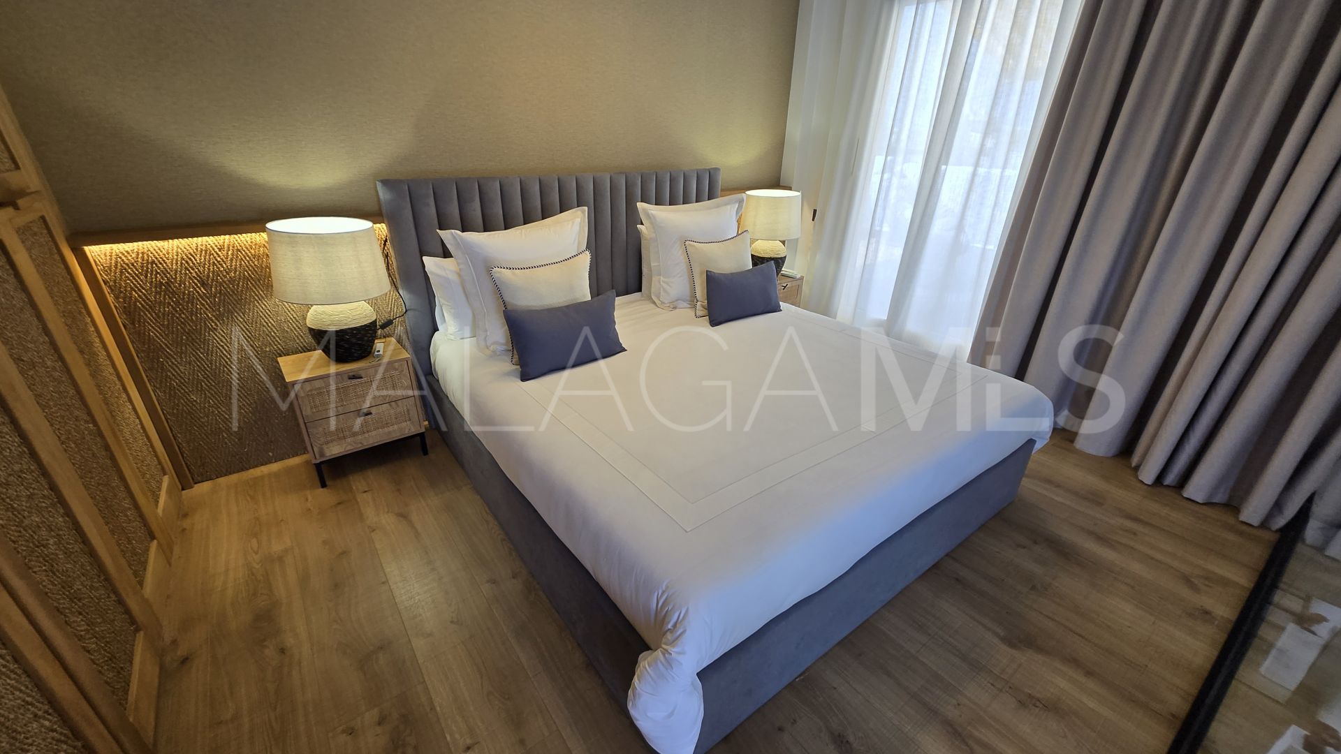 Atico duplex for sale in Jardines de Sierra Blanca