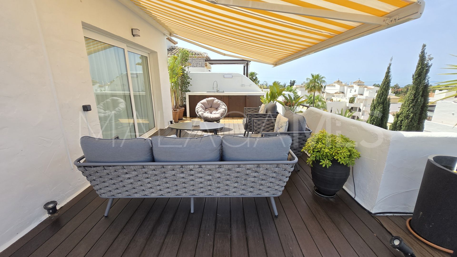 Atico duplex for sale in Jardines de Sierra Blanca
