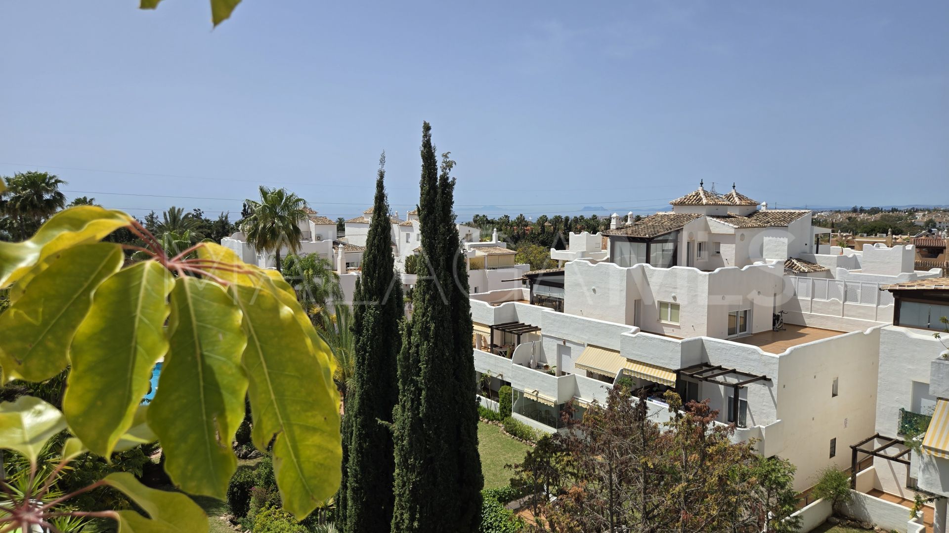 Atico duplex for sale in Jardines de Sierra Blanca