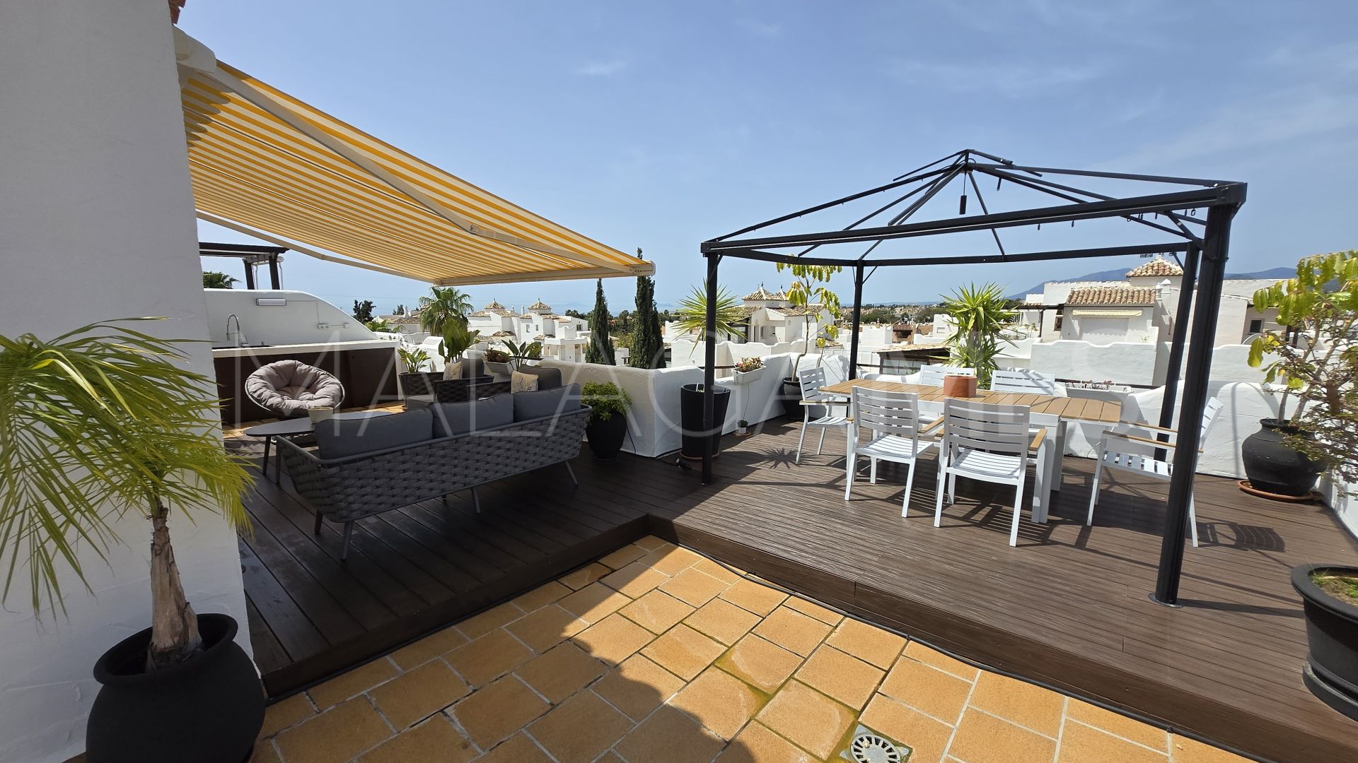 Atico duplex for sale in Jardines de Sierra Blanca