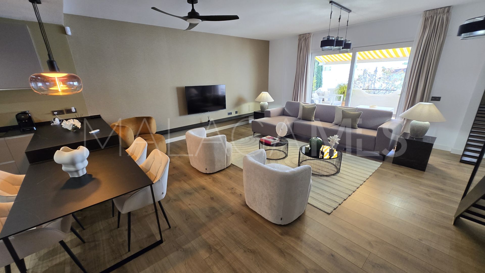 Atico duplex for sale in Jardines de Sierra Blanca