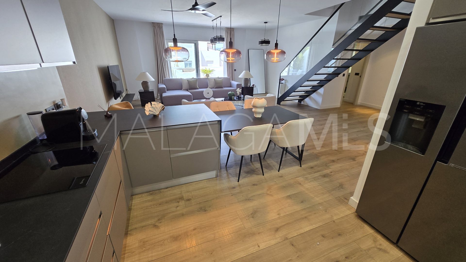 Atico duplex for sale in Jardines de Sierra Blanca