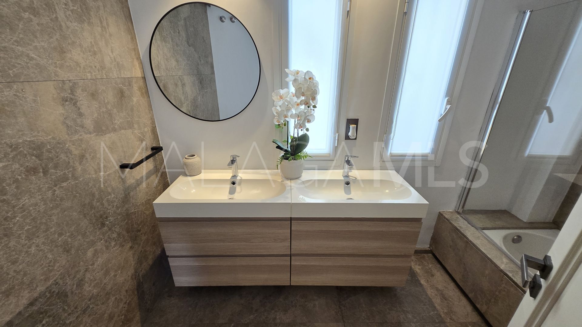 Atico duplex for sale in Jardines de Sierra Blanca