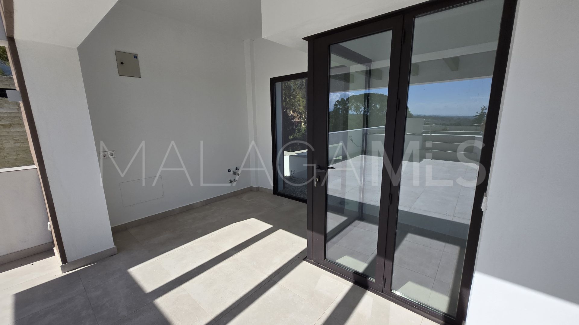 For sale 4 bedrooms villa in La Fuente