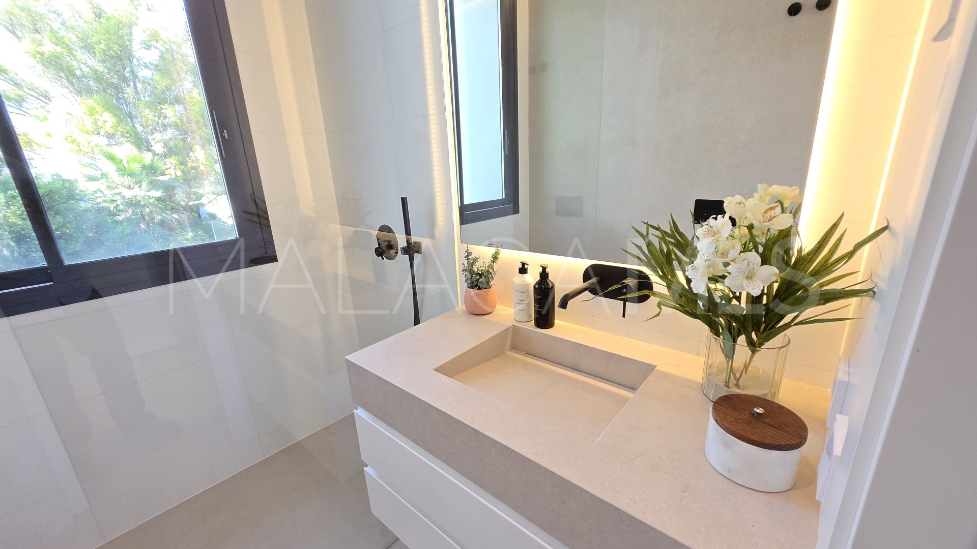 For sale 4 bedrooms villa in La Fuente