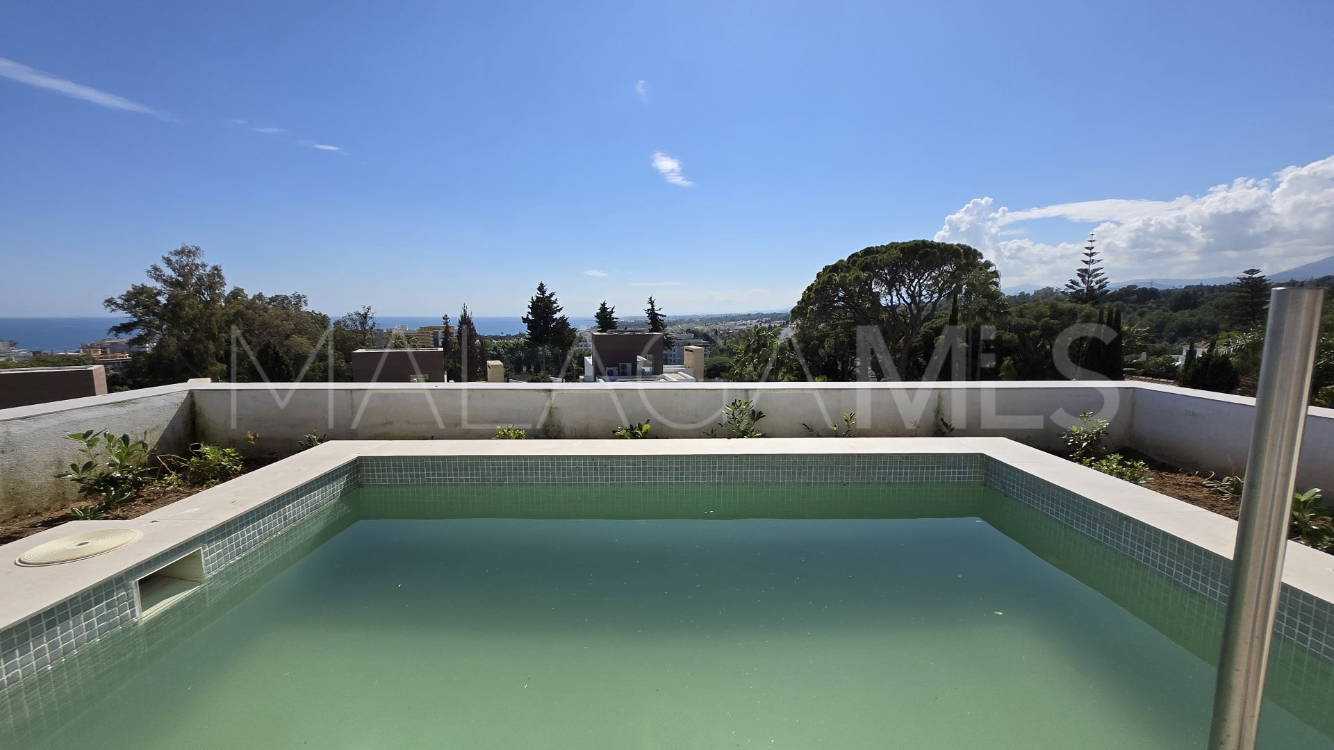 For sale 4 bedrooms villa in La Fuente