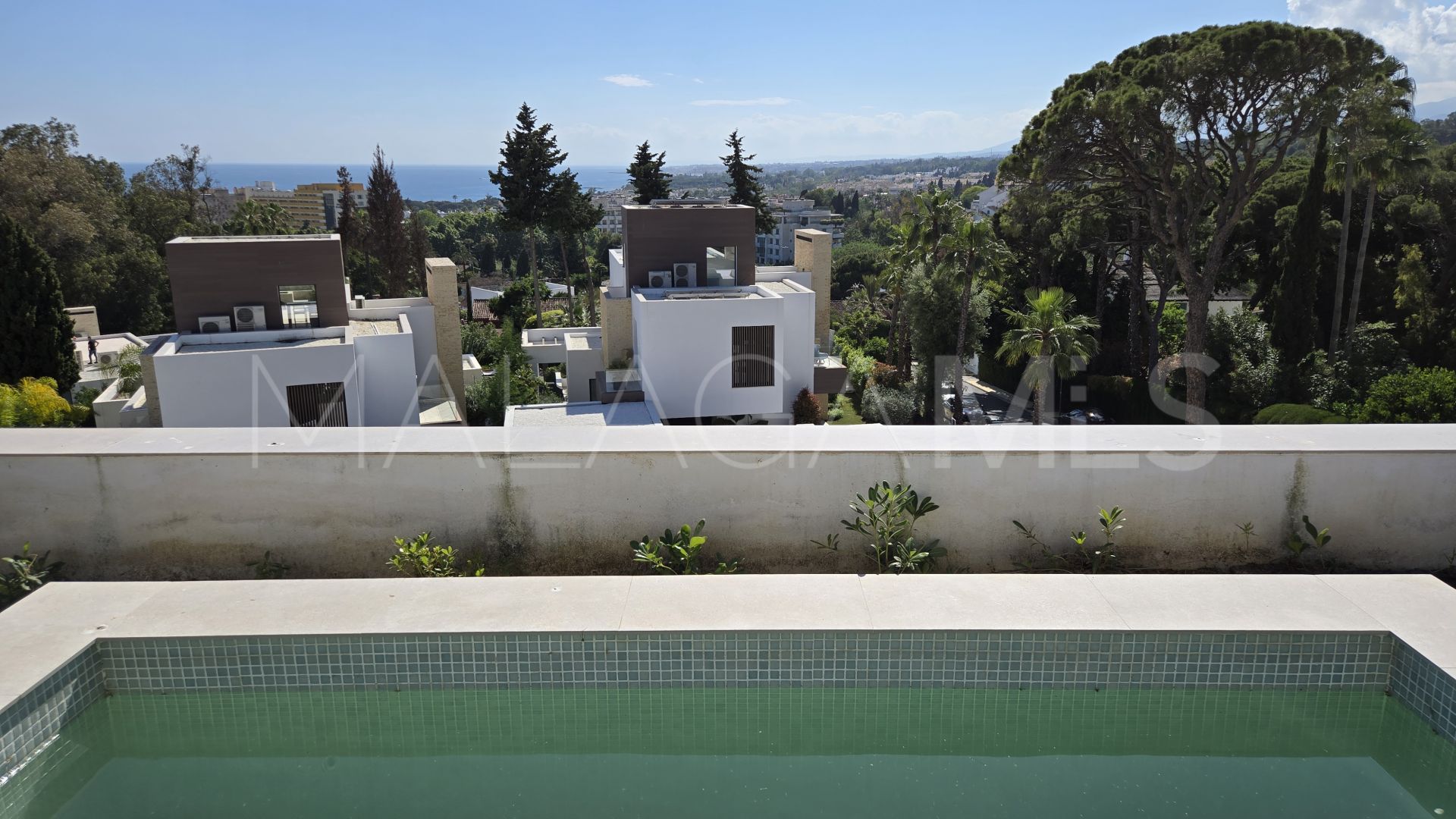 For sale 4 bedrooms villa in La Fuente