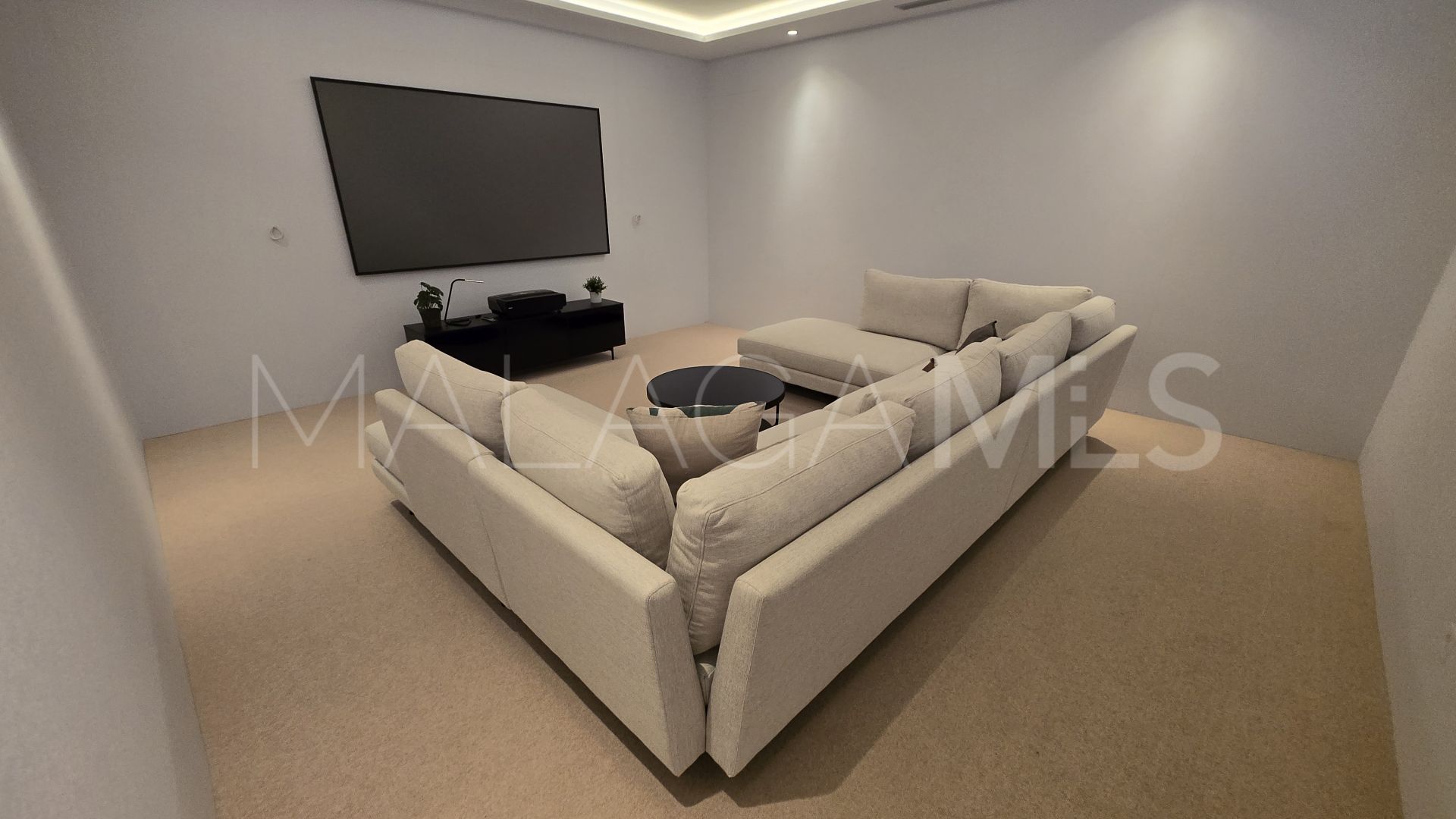 For sale 4 bedrooms villa in La Fuente