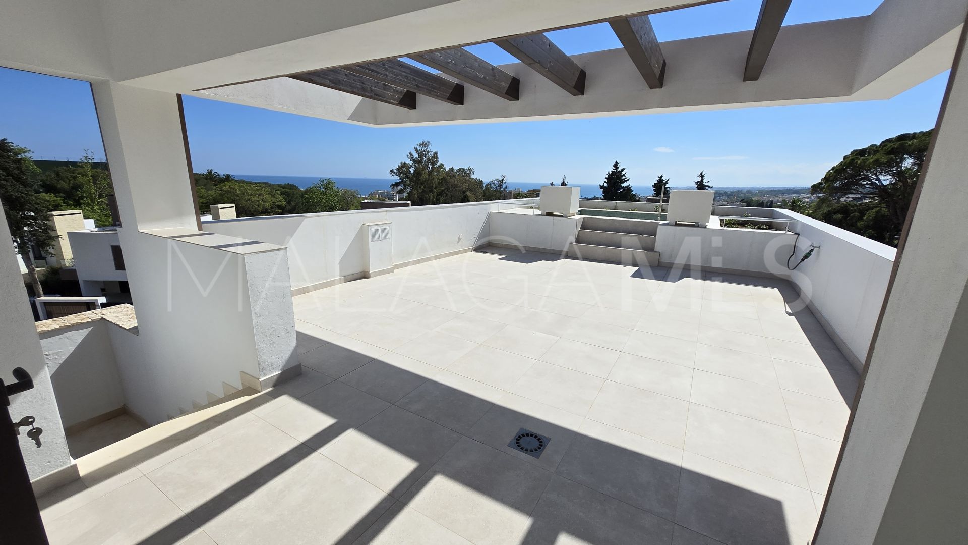 For sale 4 bedrooms villa in La Fuente