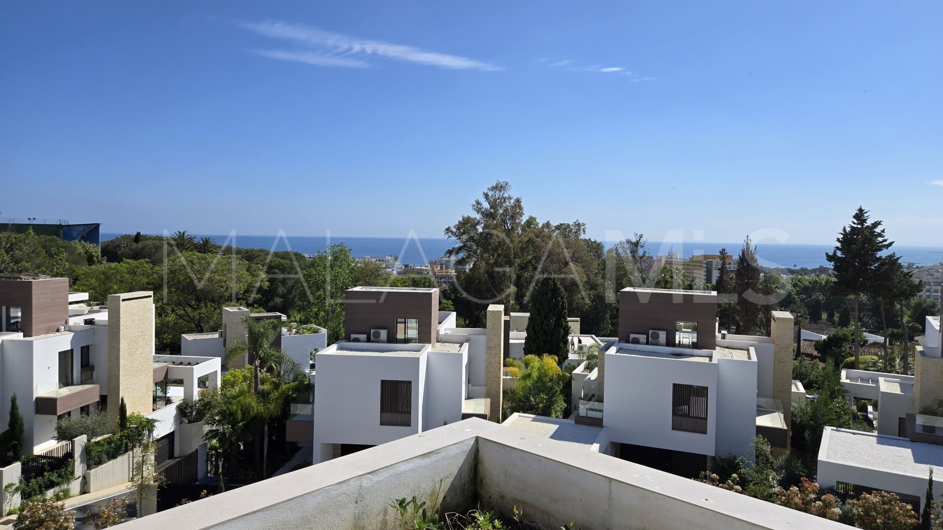 For sale 4 bedrooms villa in La Fuente