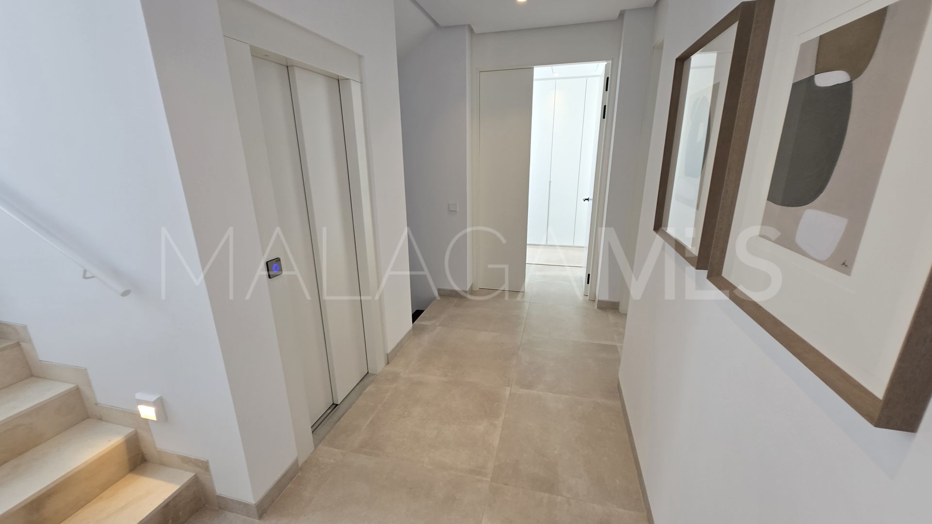 For sale 4 bedrooms villa in La Fuente