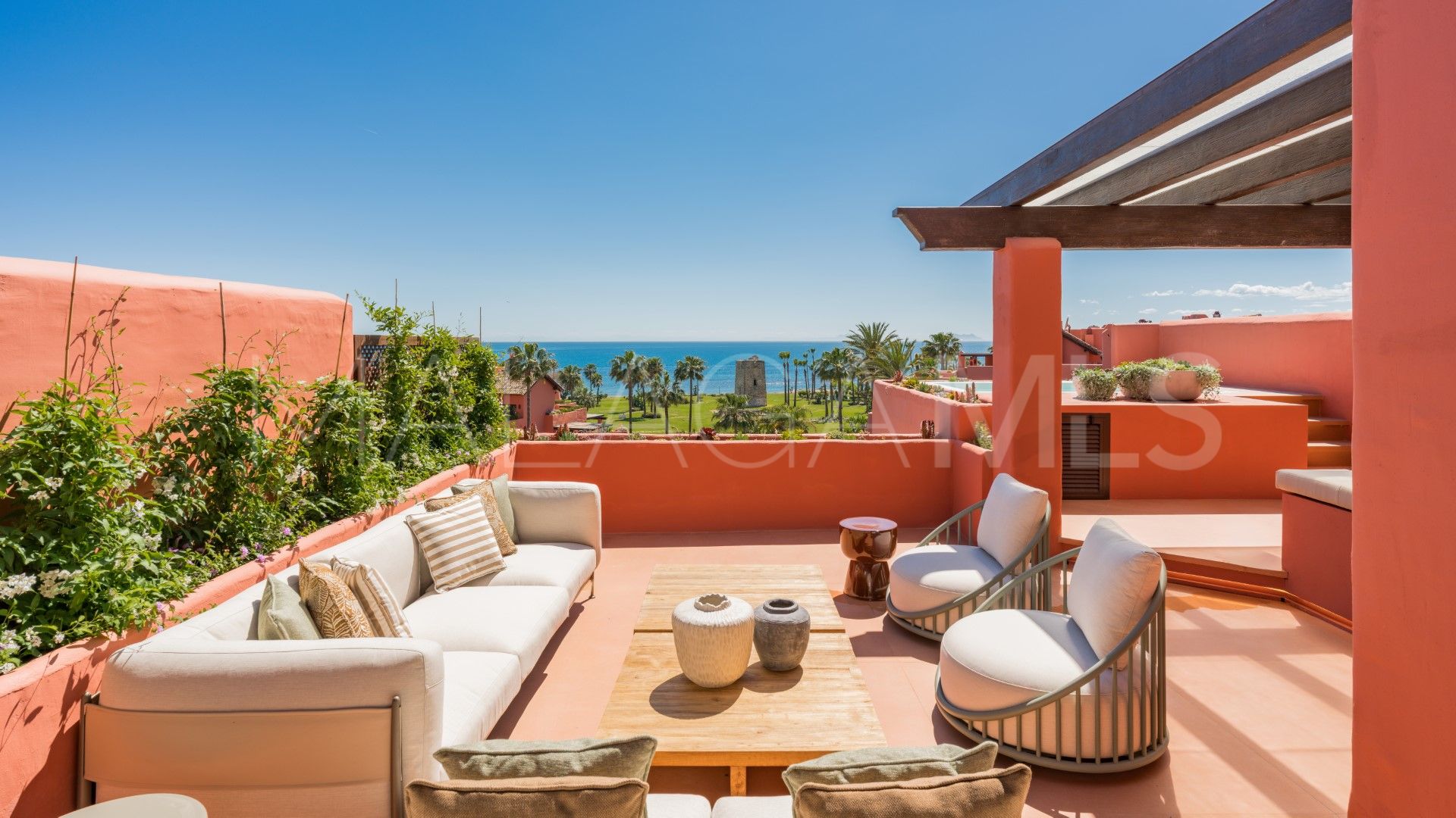 Duplex penthouse for sale in Torre Bermeja