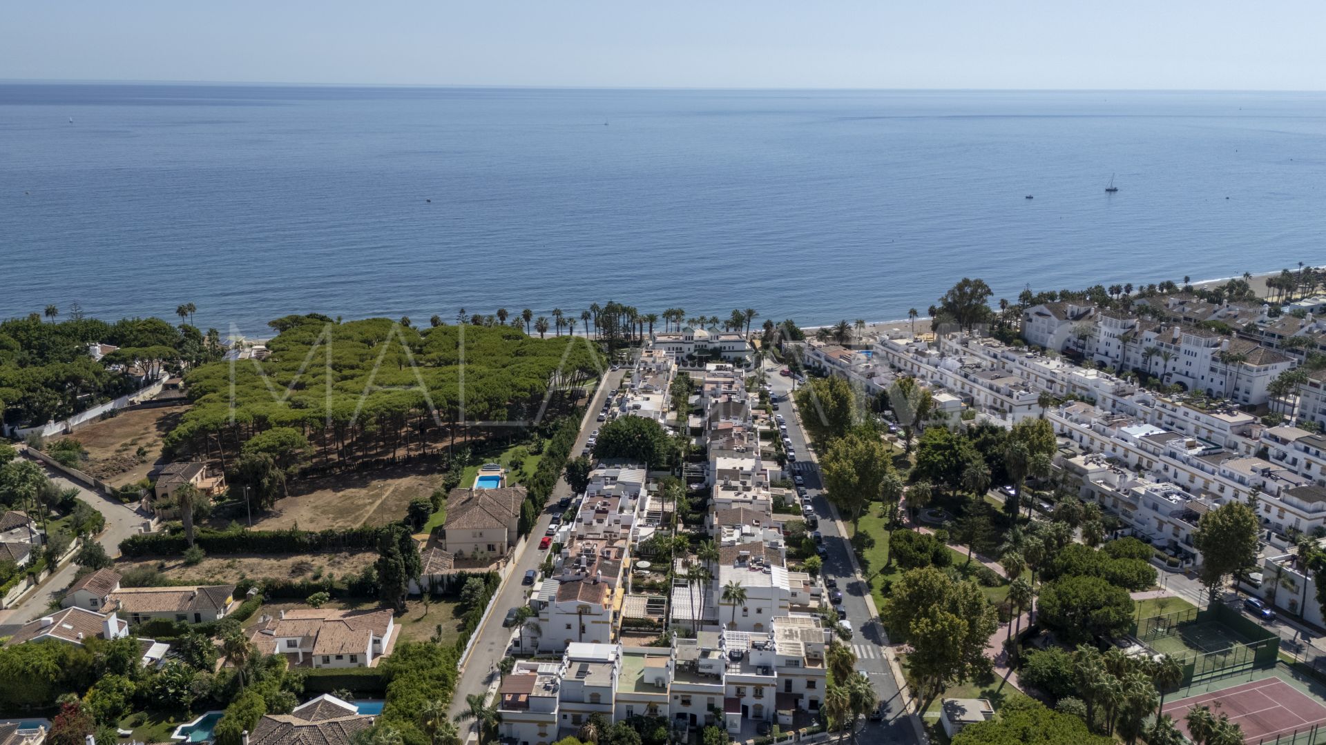 Marbellamar town house for sale
