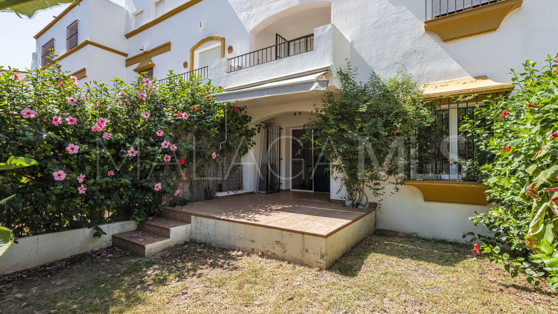 Marbellamar town house for sale