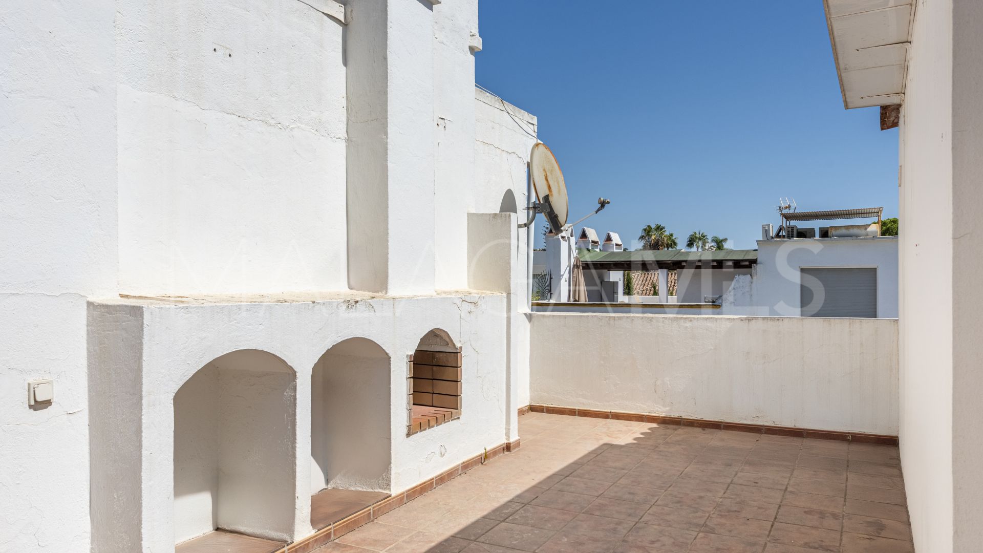 Marbellamar town house for sale