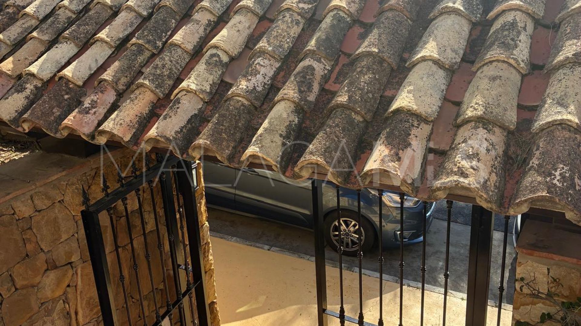 Villa for sale in Altos Reales