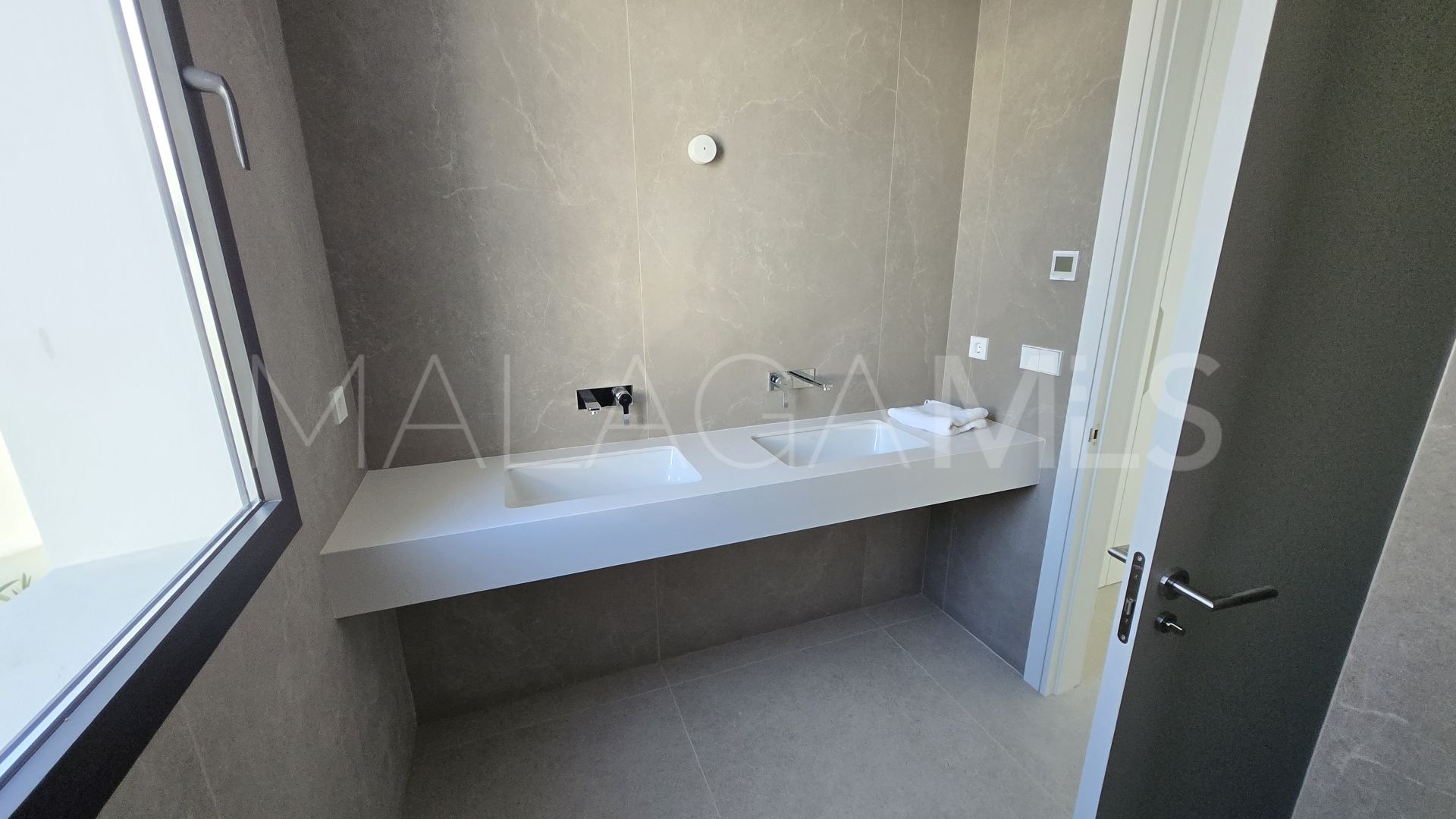 Villa for sale in La Finca de Marbella