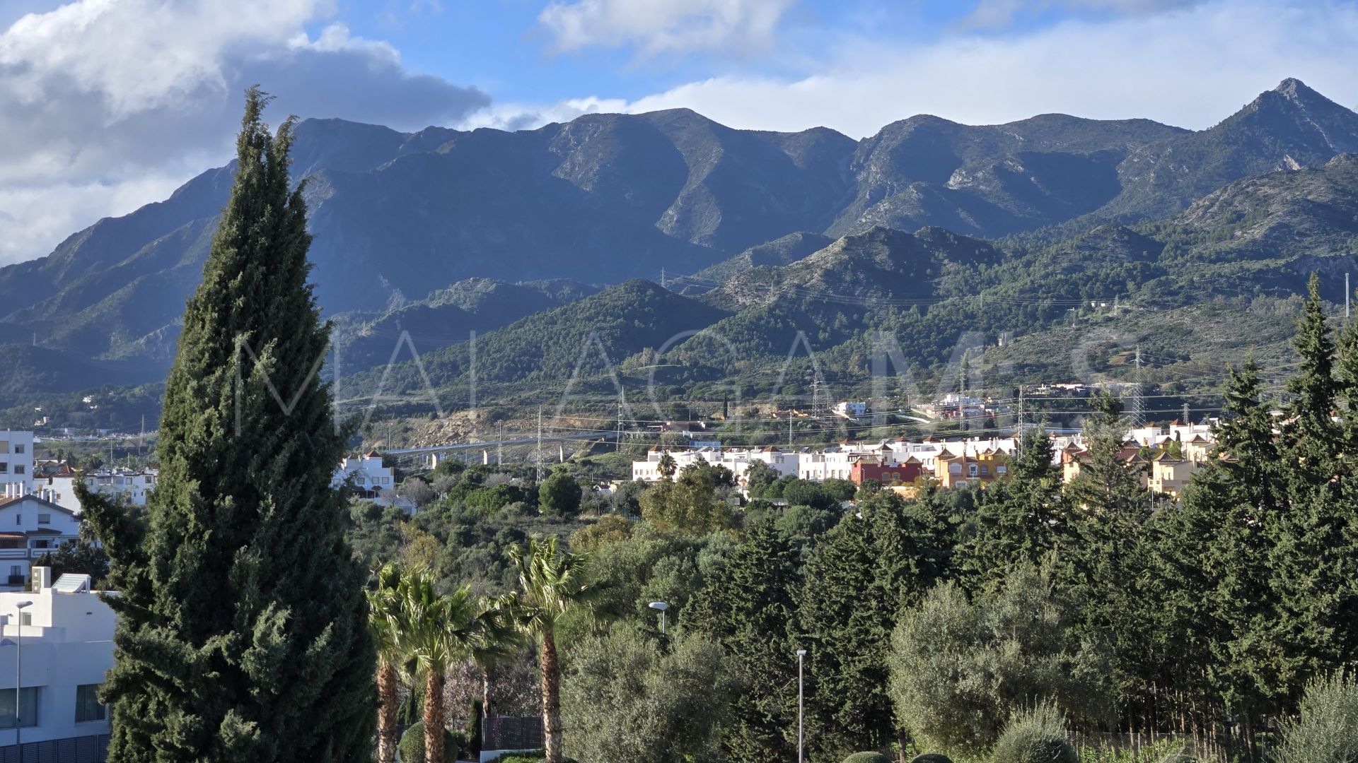 Villa for sale in La Finca de Marbella