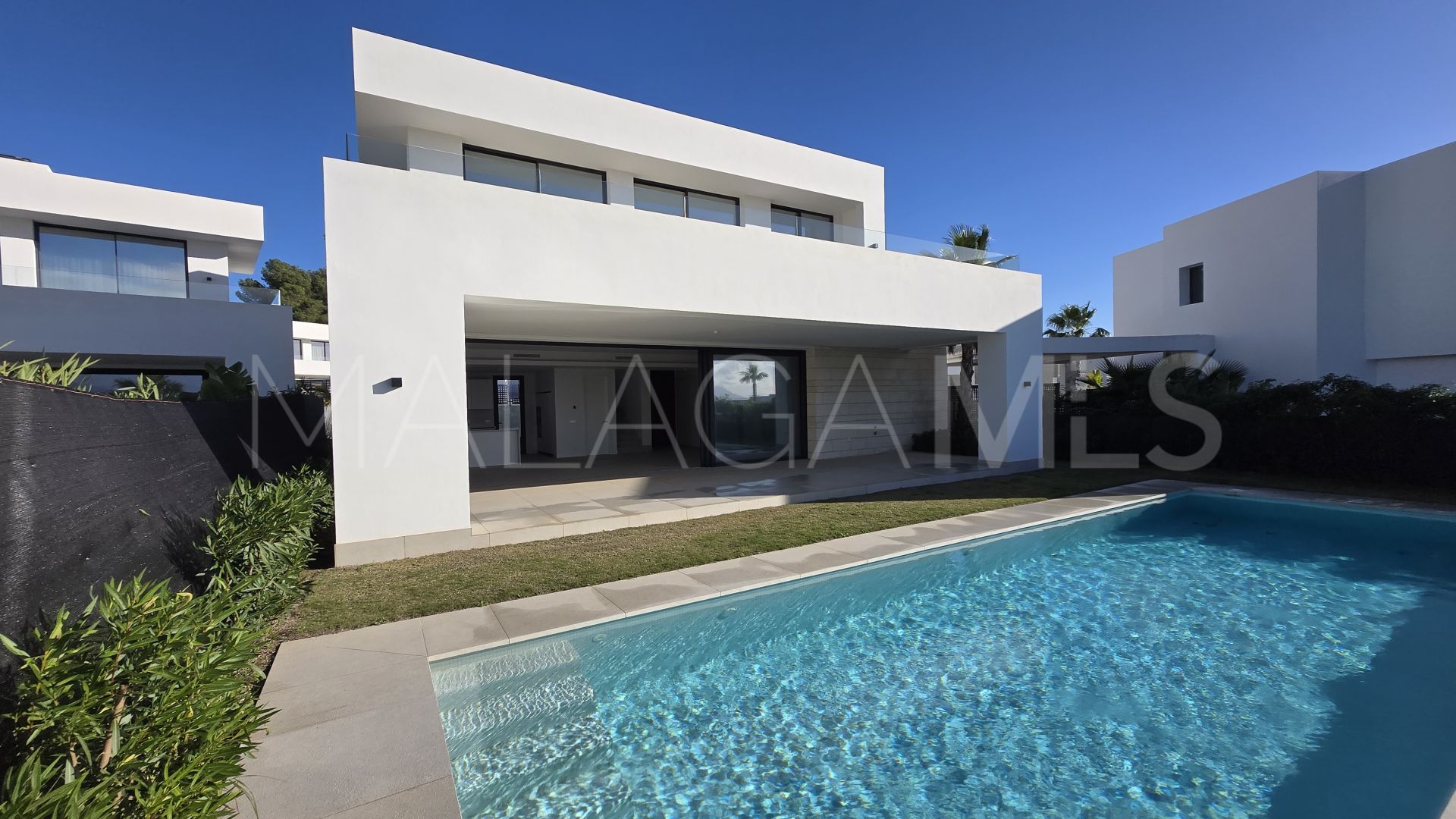 Villa for sale in La Finca de Marbella