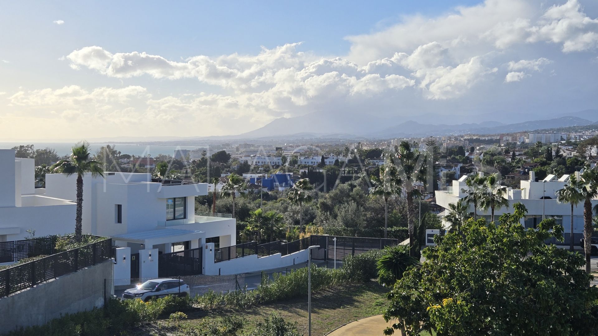 Villa for sale in La Finca de Marbella