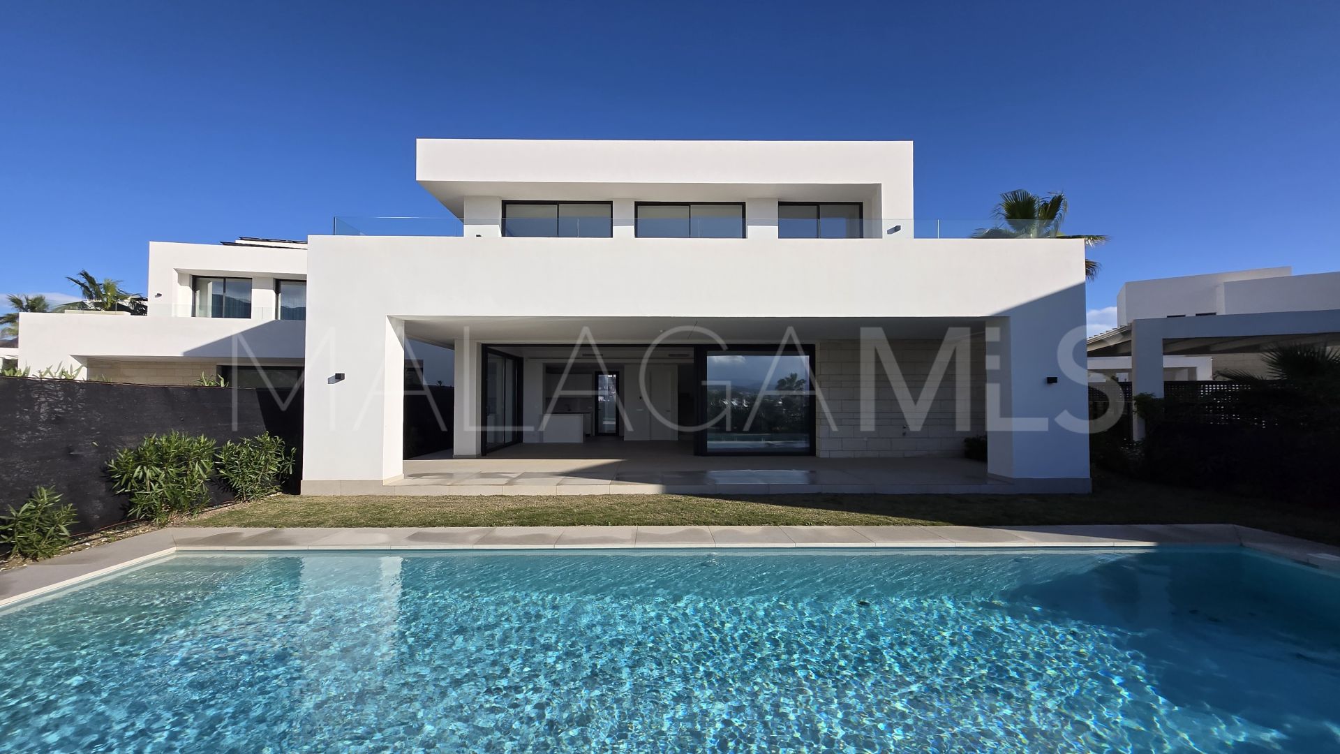 Villa for sale in La Finca de Marbella