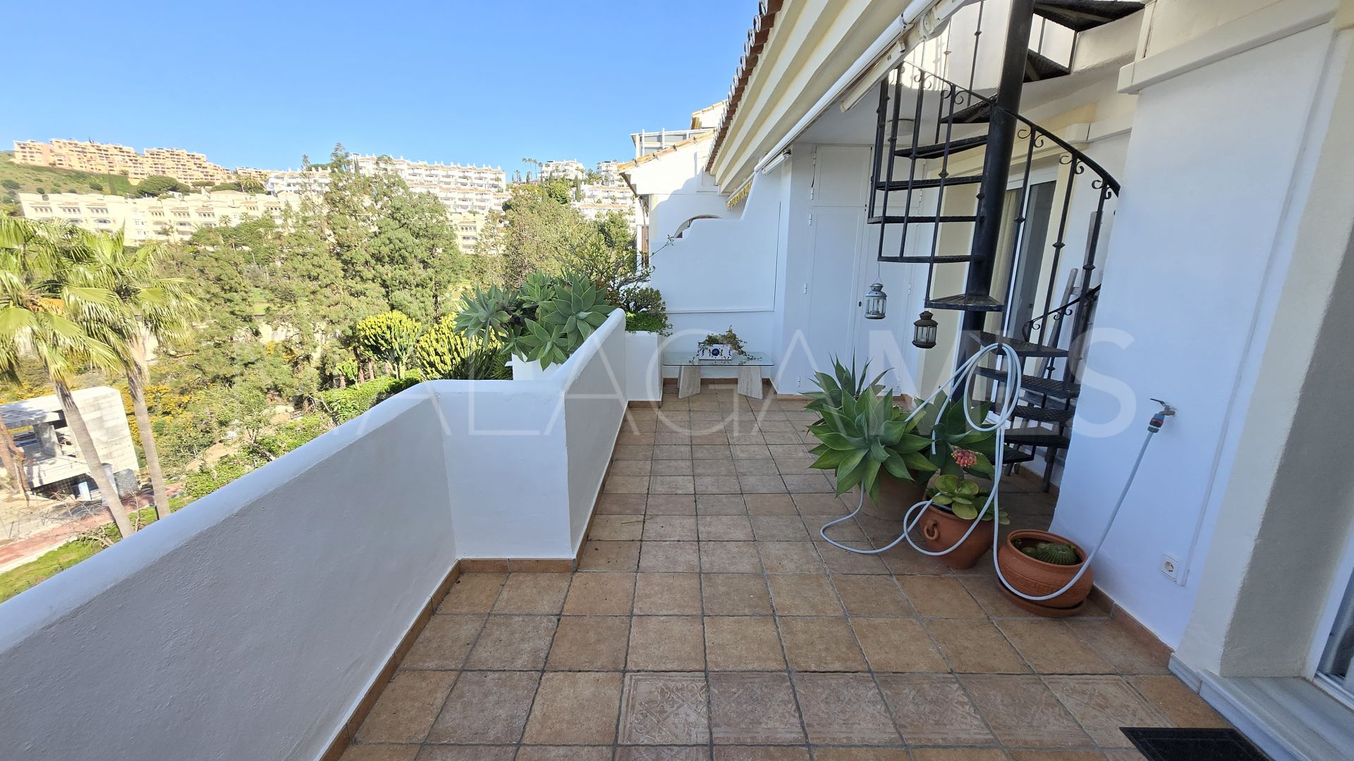 Ático for sale in Sitio de Calahonda