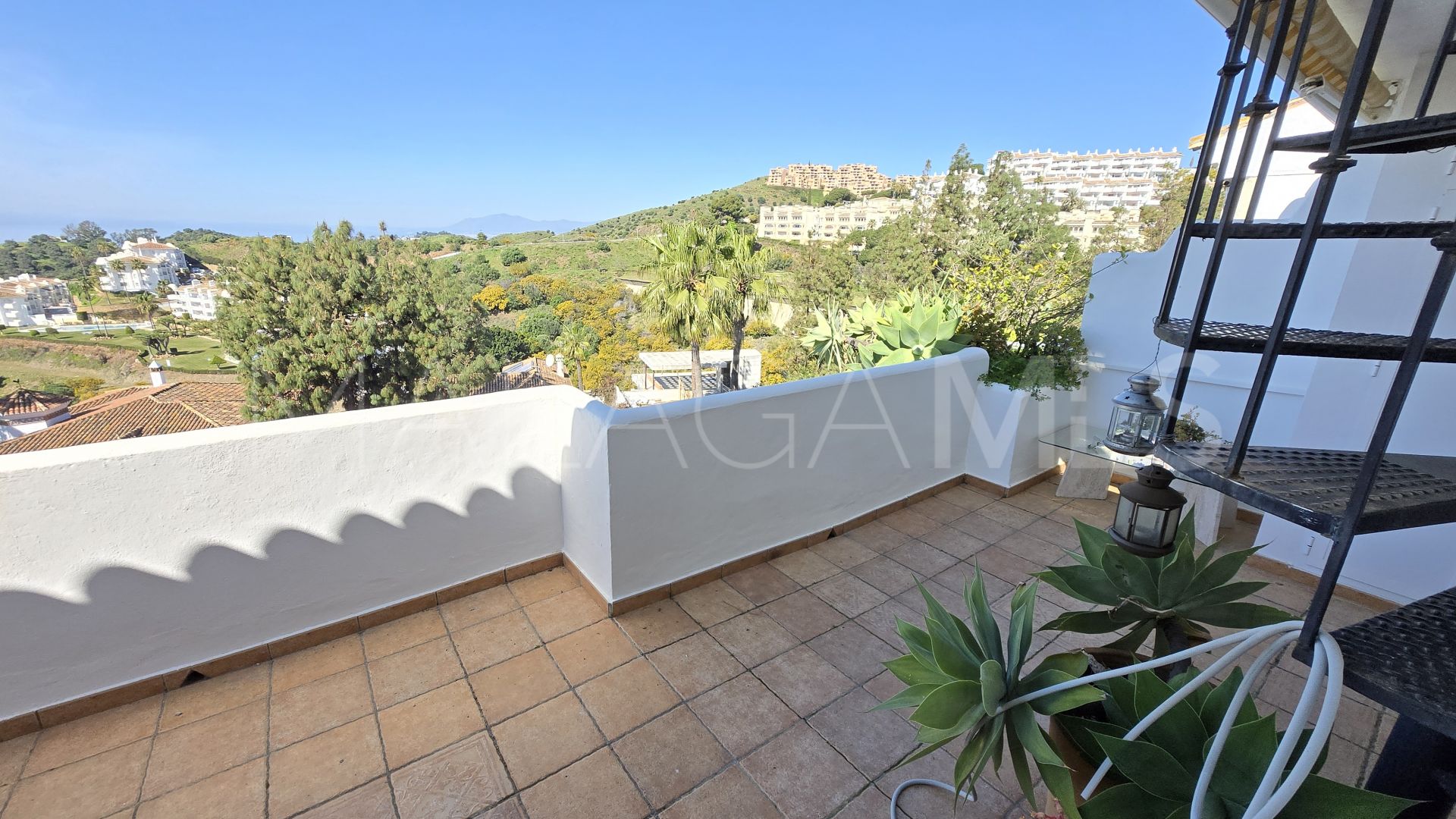 Ático for sale in Sitio de Calahonda