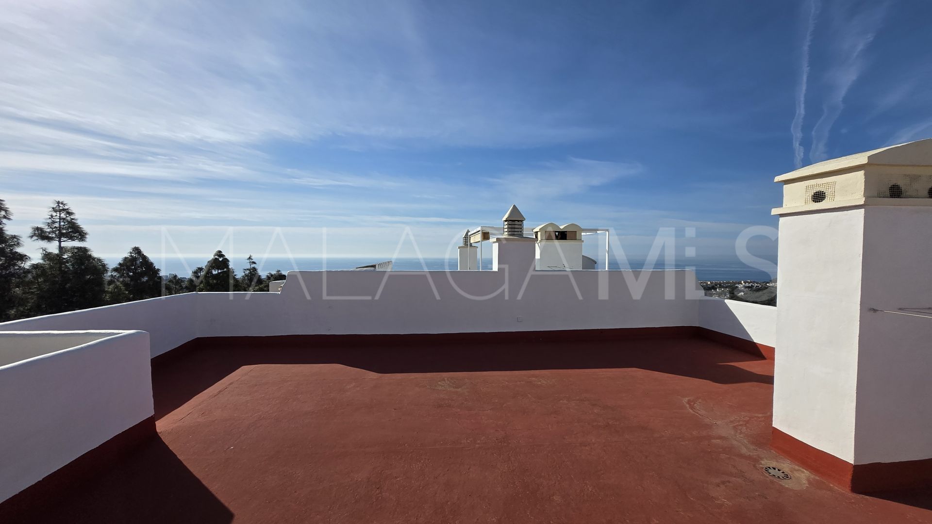 Ático for sale in Sitio de Calahonda
