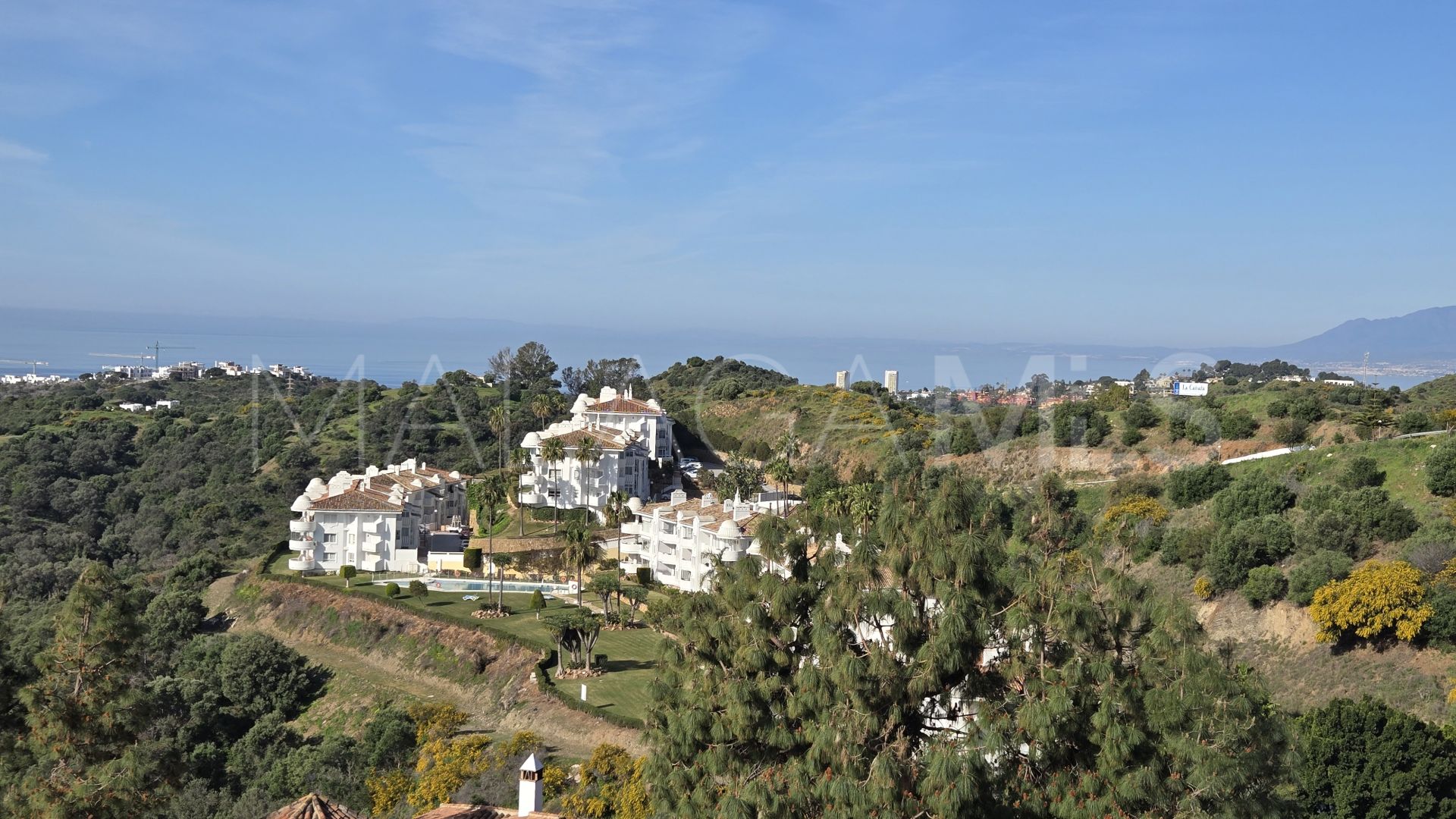 Ático for sale in Sitio de Calahonda