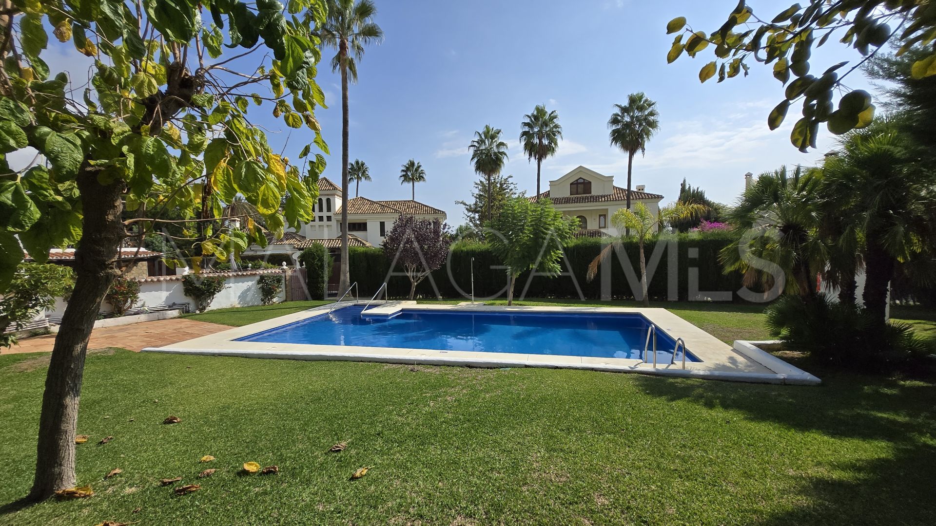 For sale villa in Balcones de Sierra Blanca