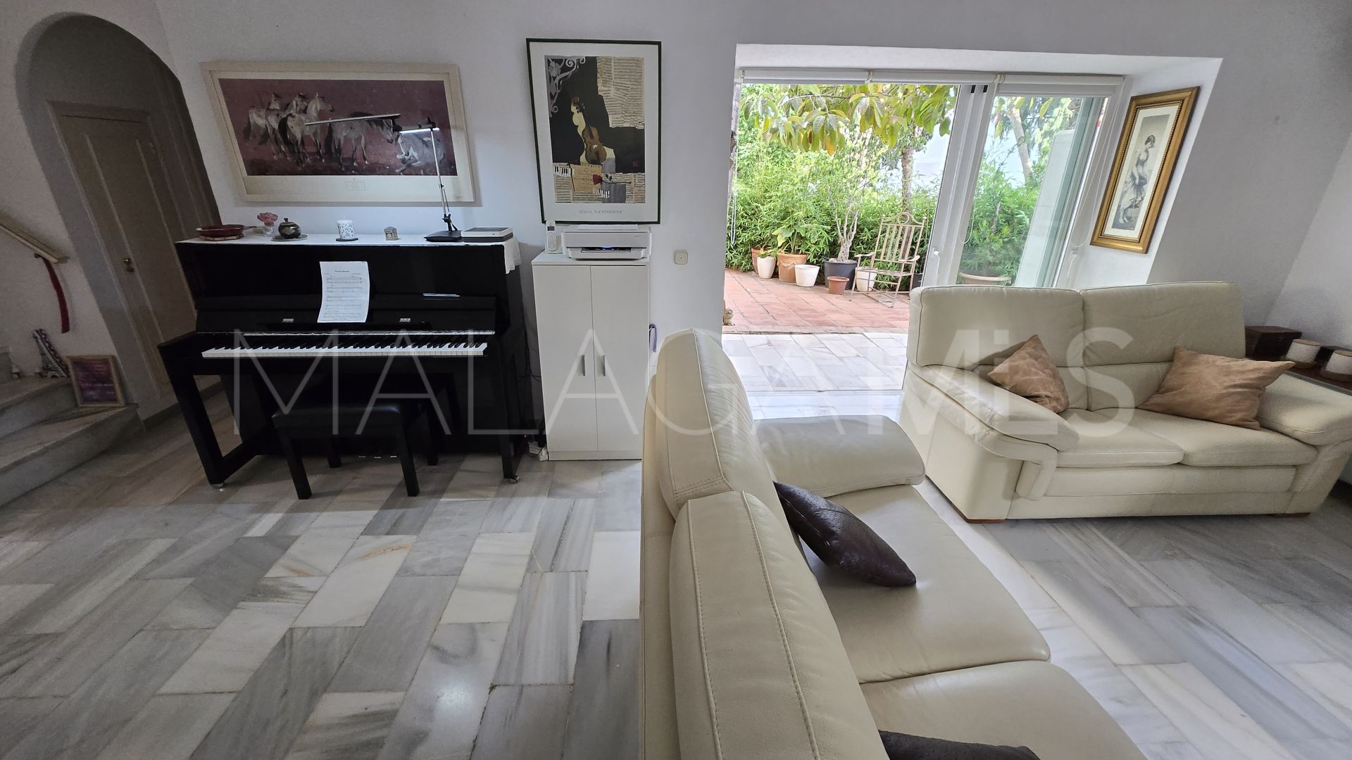For sale villa in Balcones de Sierra Blanca