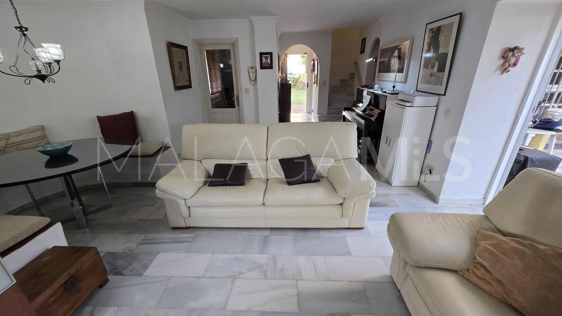 For sale villa in Balcones de Sierra Blanca