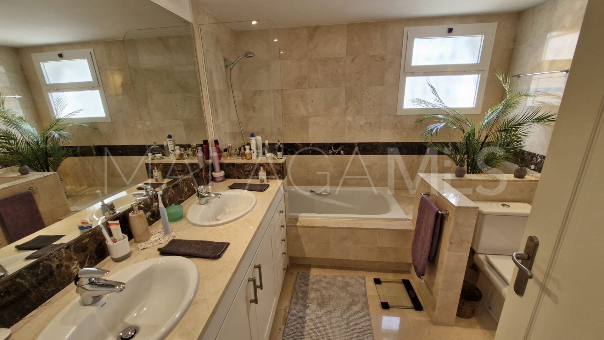 Erdgeschosswohnung for sale in Calahonda