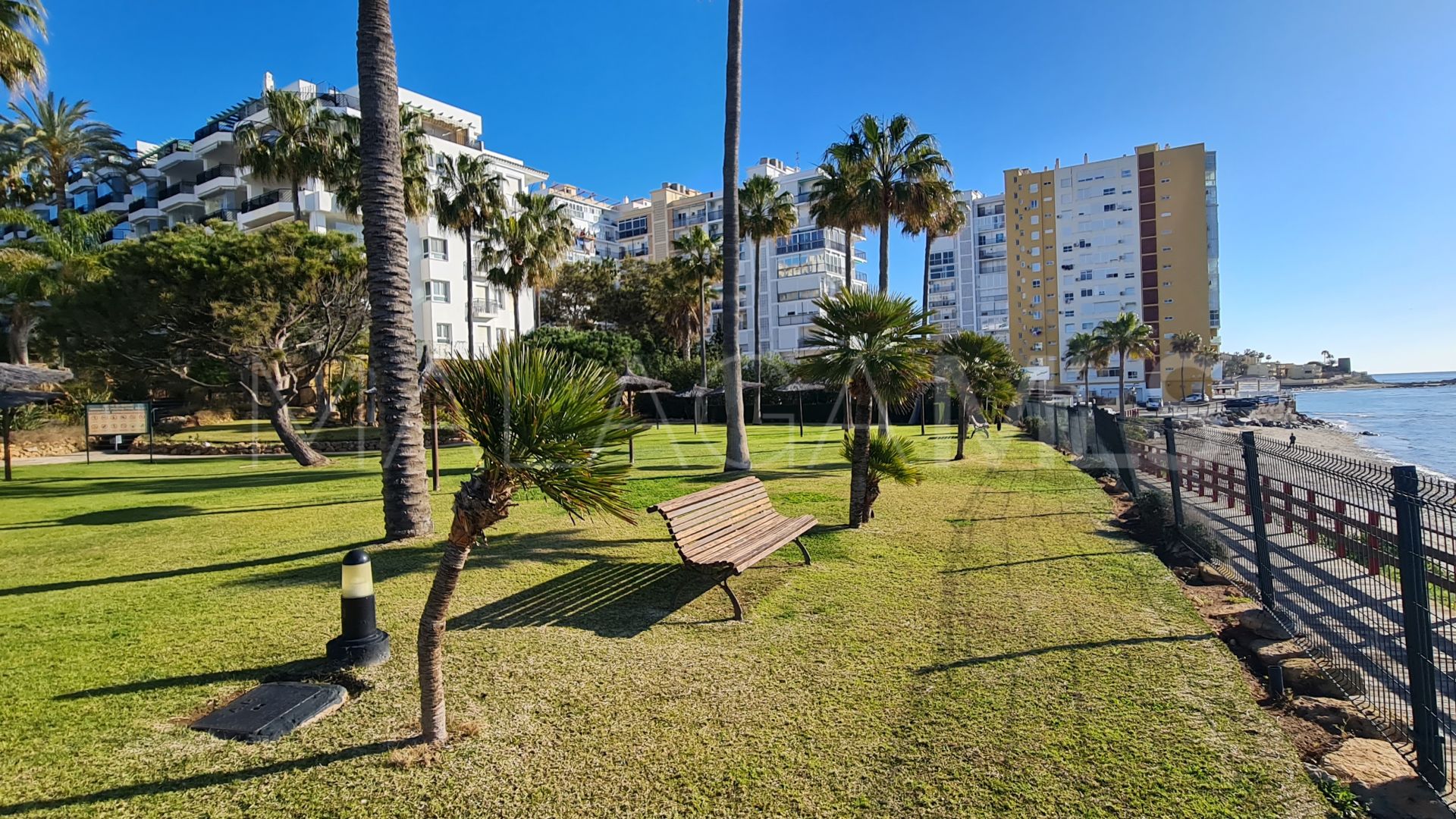 Appartement for sale in Calahonda Playa