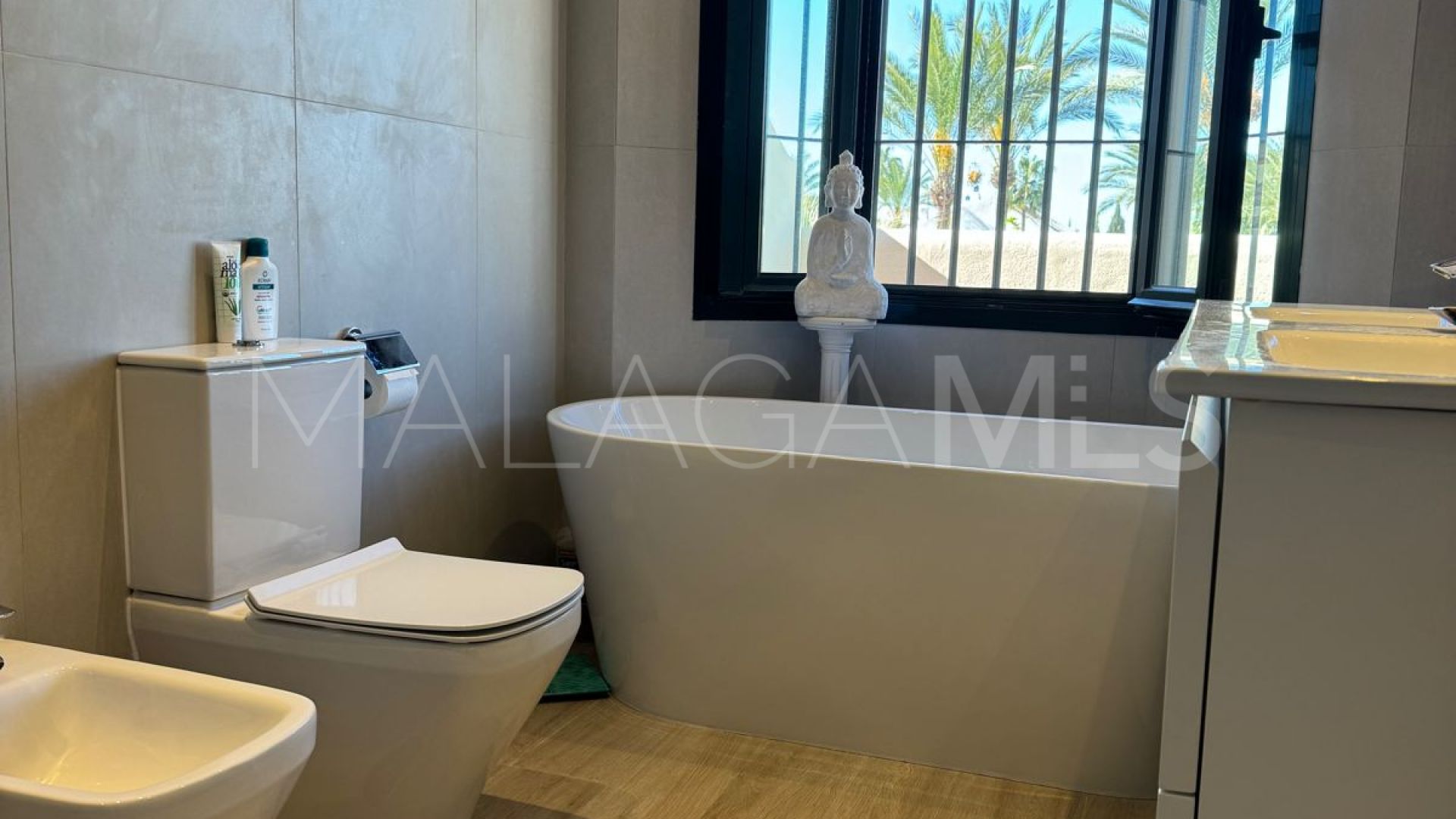 Maison de ville for sale in Jardines de Doña Maria
