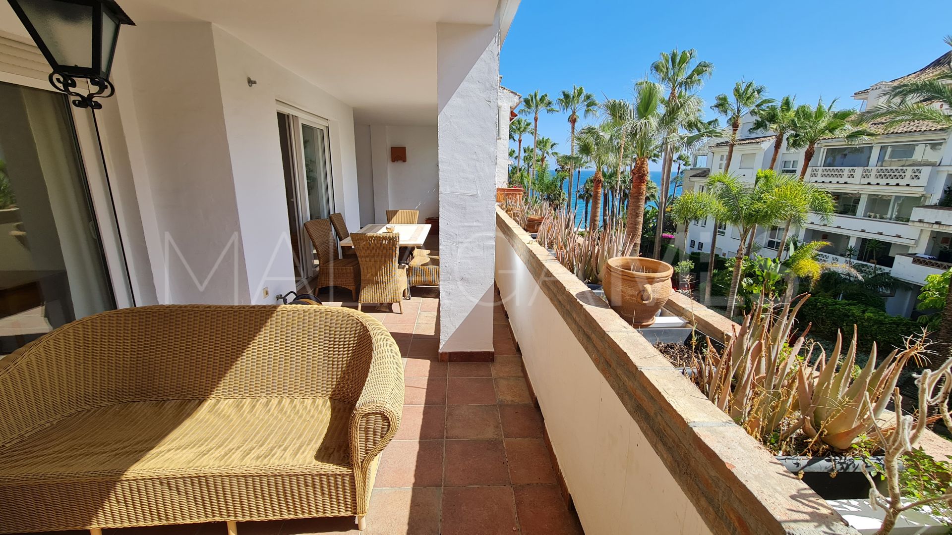 Buy apartamento with 3 bedrooms in Las Cañas Beach