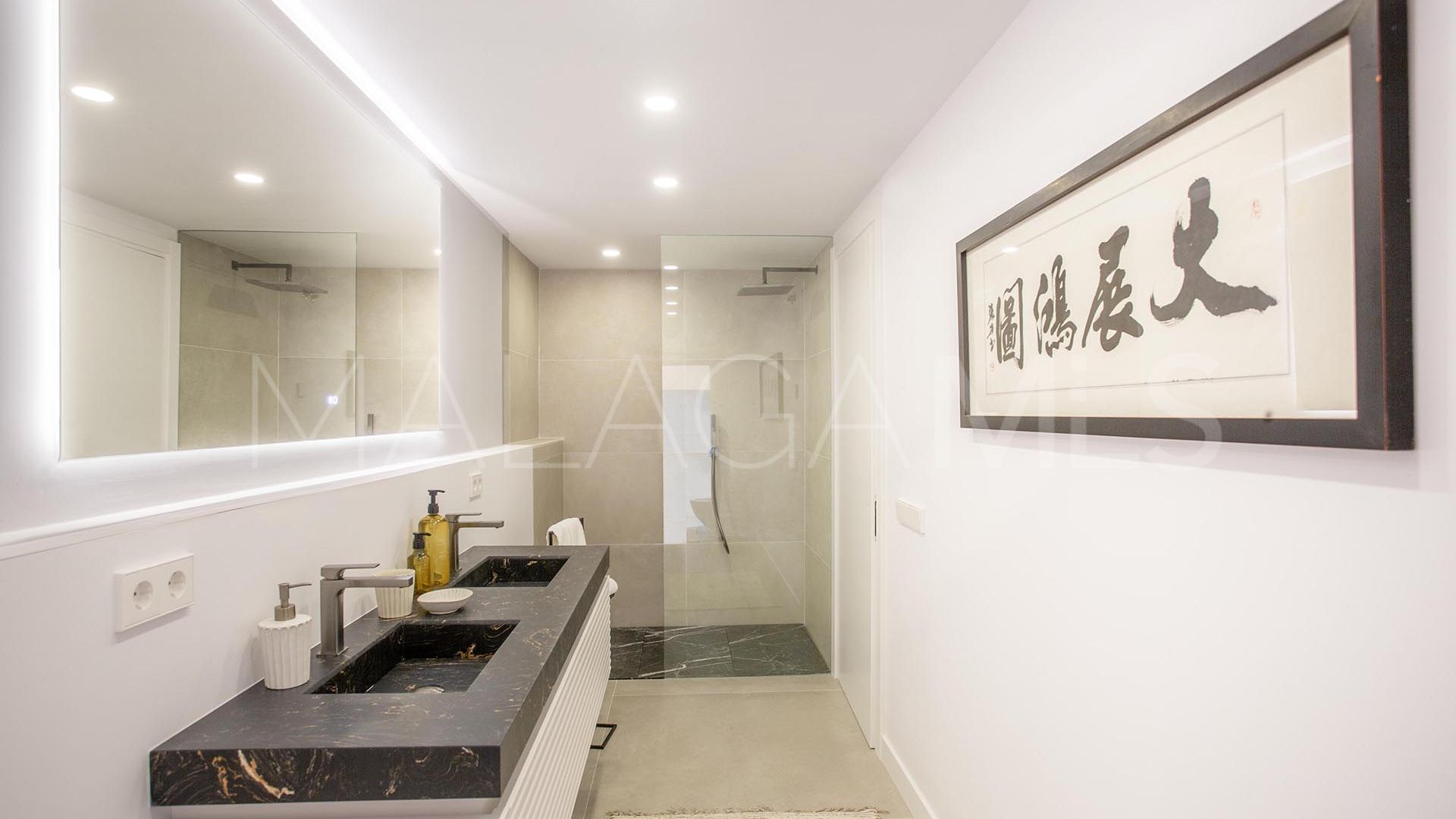 Buy Rocio de Nagüeles villa
