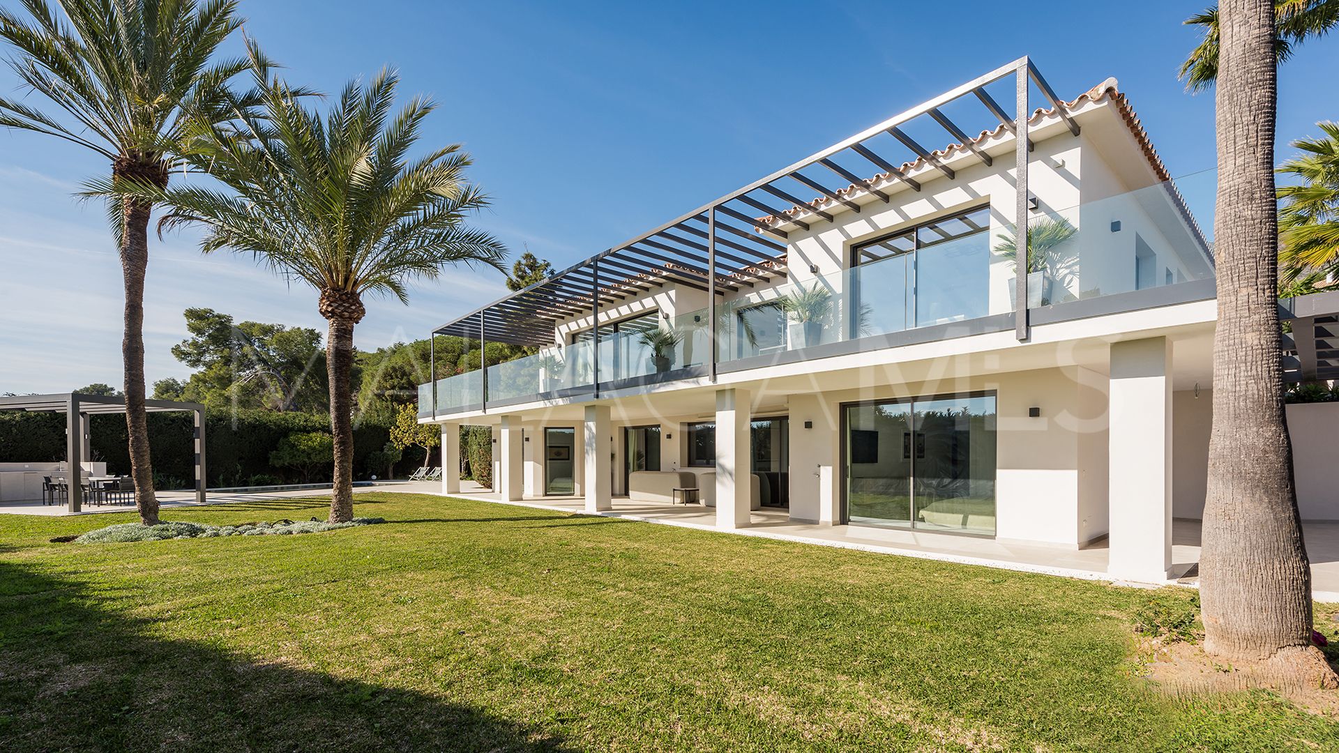 Buy Rocio de Nagüeles villa