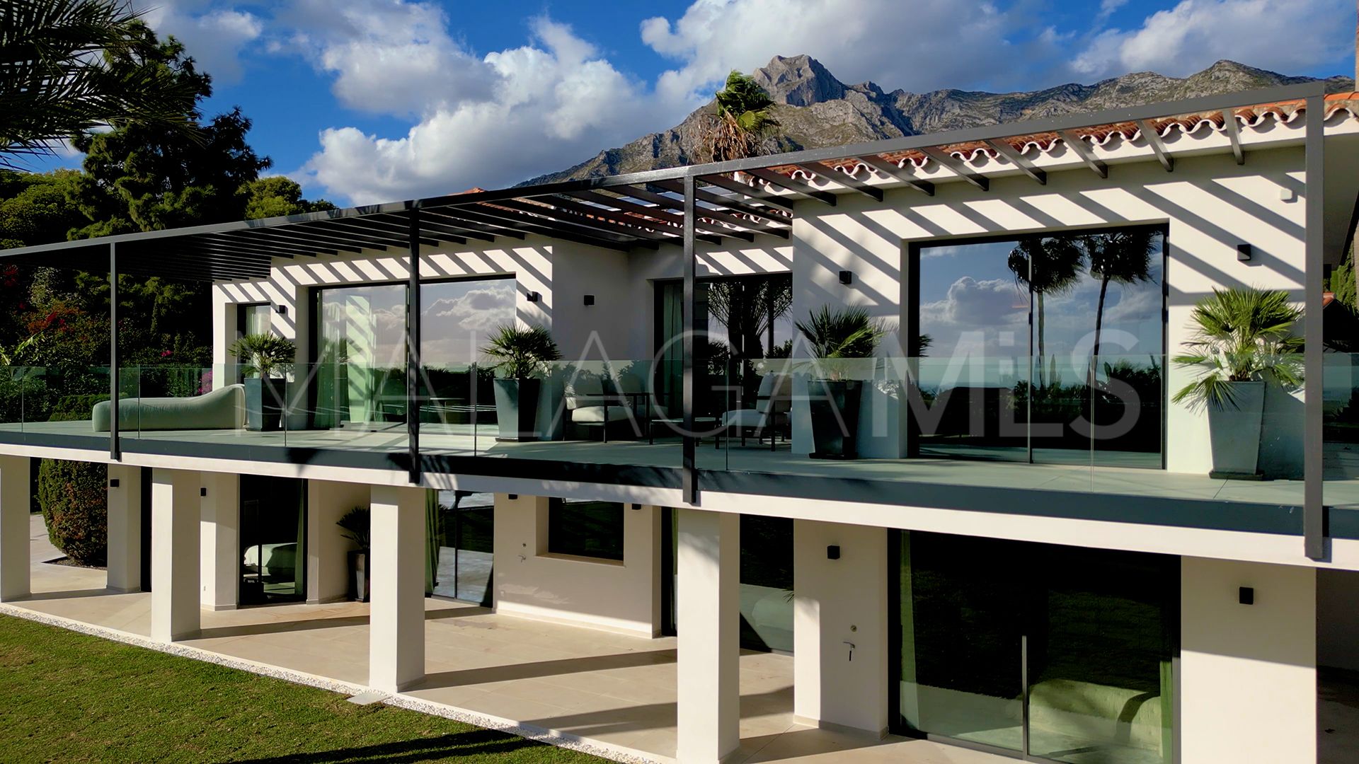 Buy Rocio de Nagüeles villa