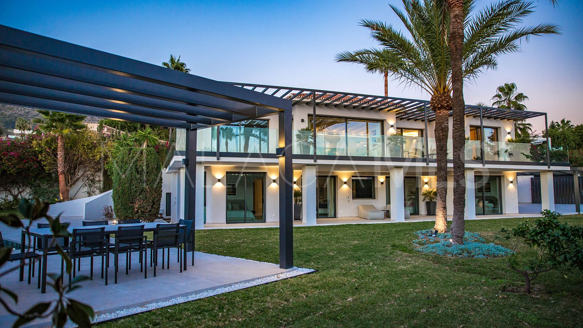 Buy Rocio de Nagüeles villa