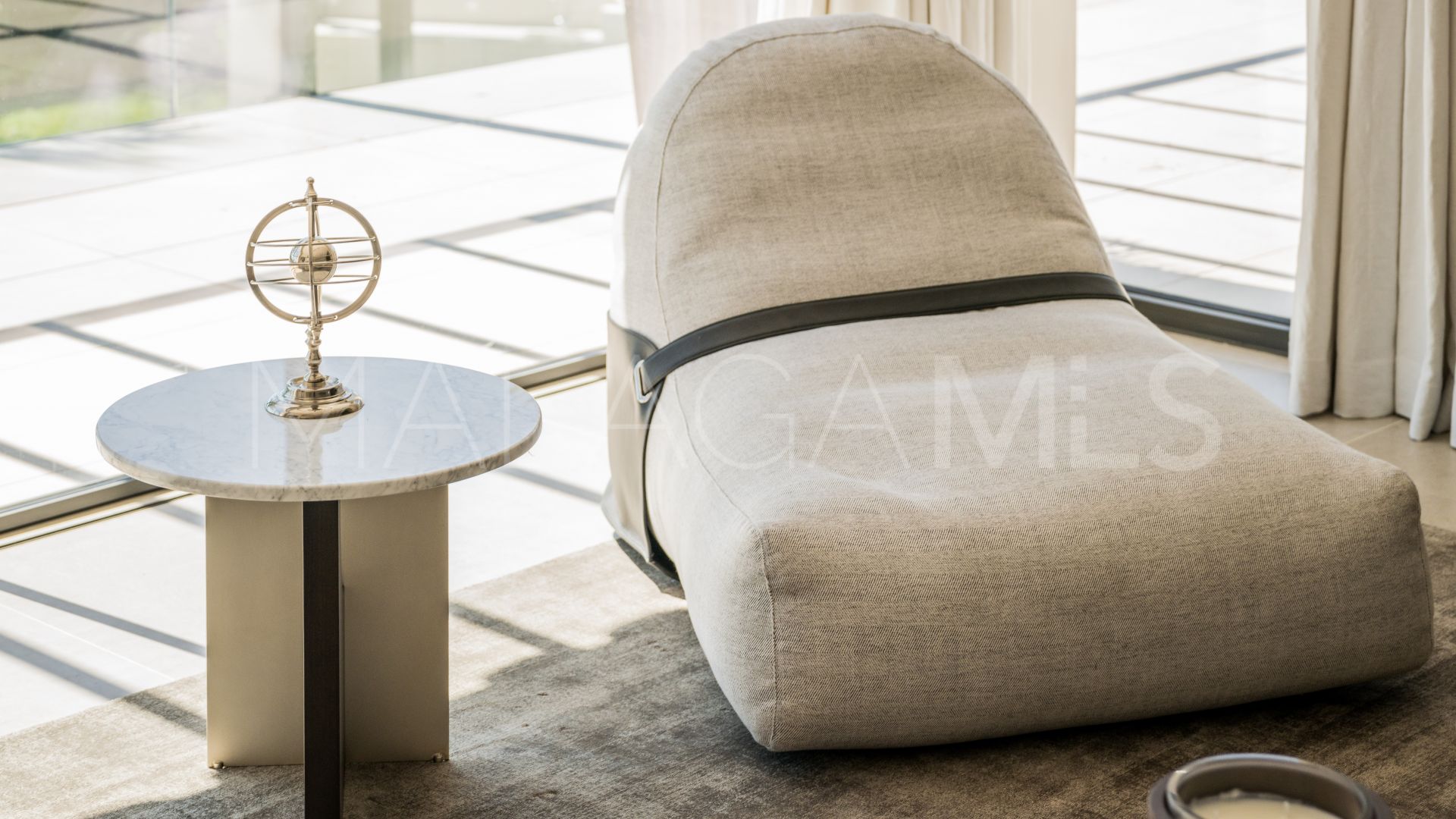 Buy villa in Rocio de Nagüeles