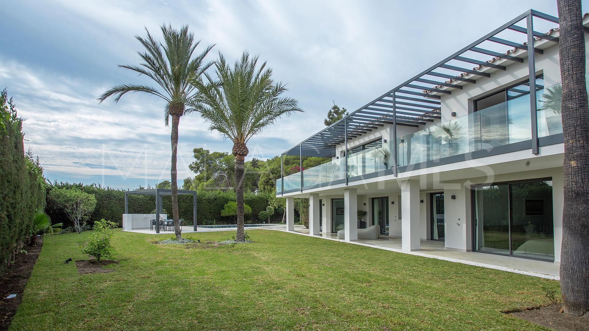 Buy Rocio de Nagüeles villa