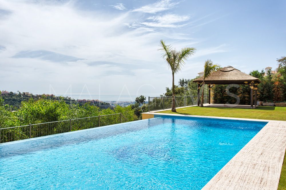 Villa for sale in Los Arqueros