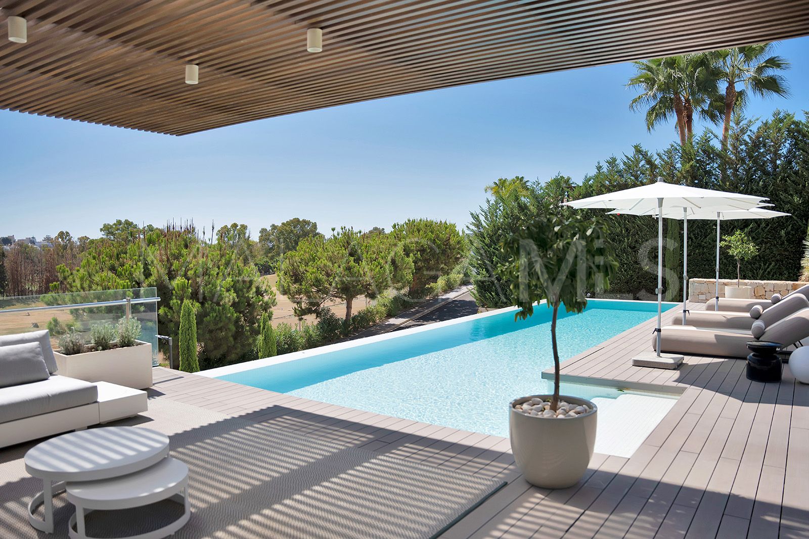 Villa for sale in Capanes Sur