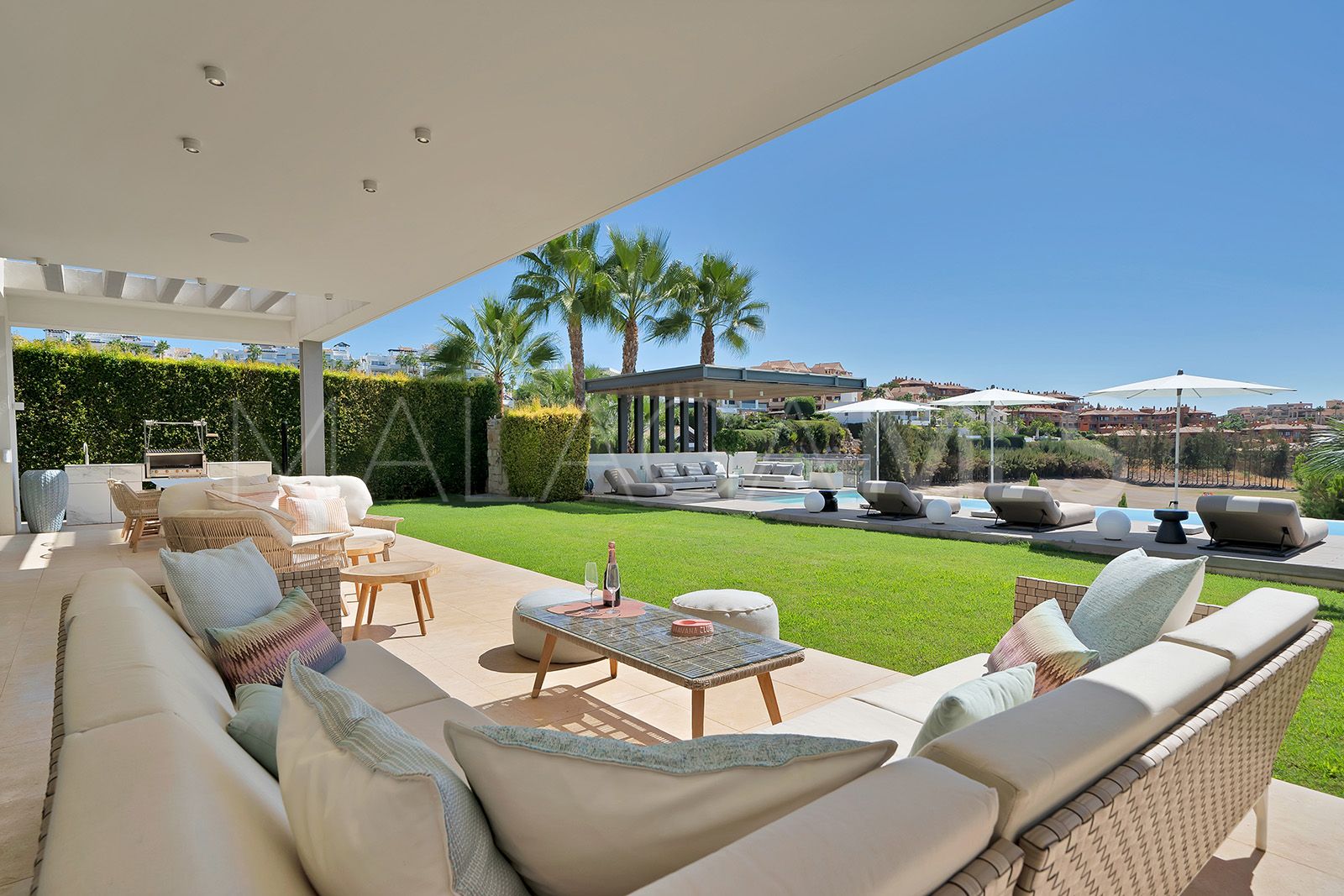 Villa for sale in Capanes Sur
