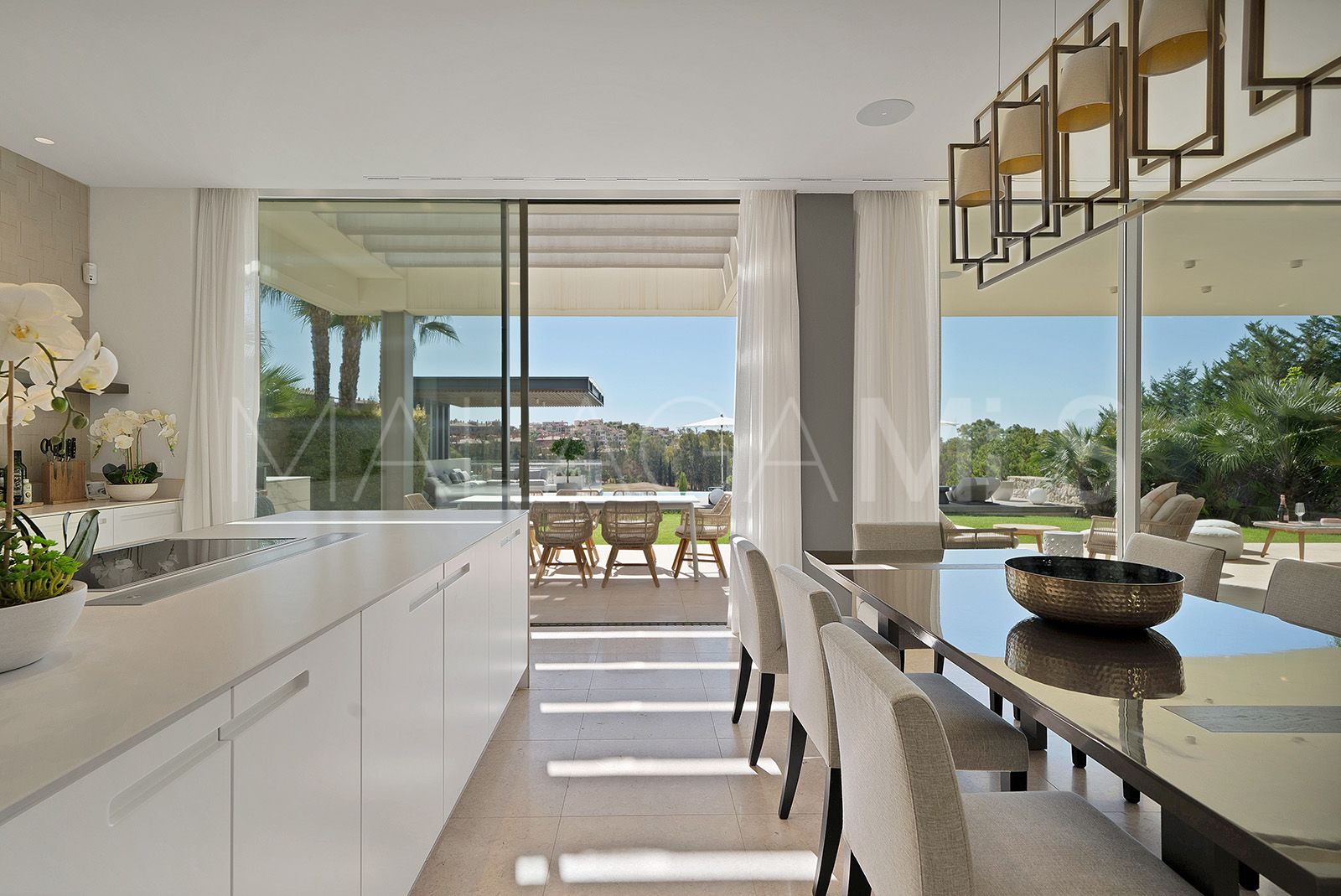 Villa for sale in Capanes Sur
